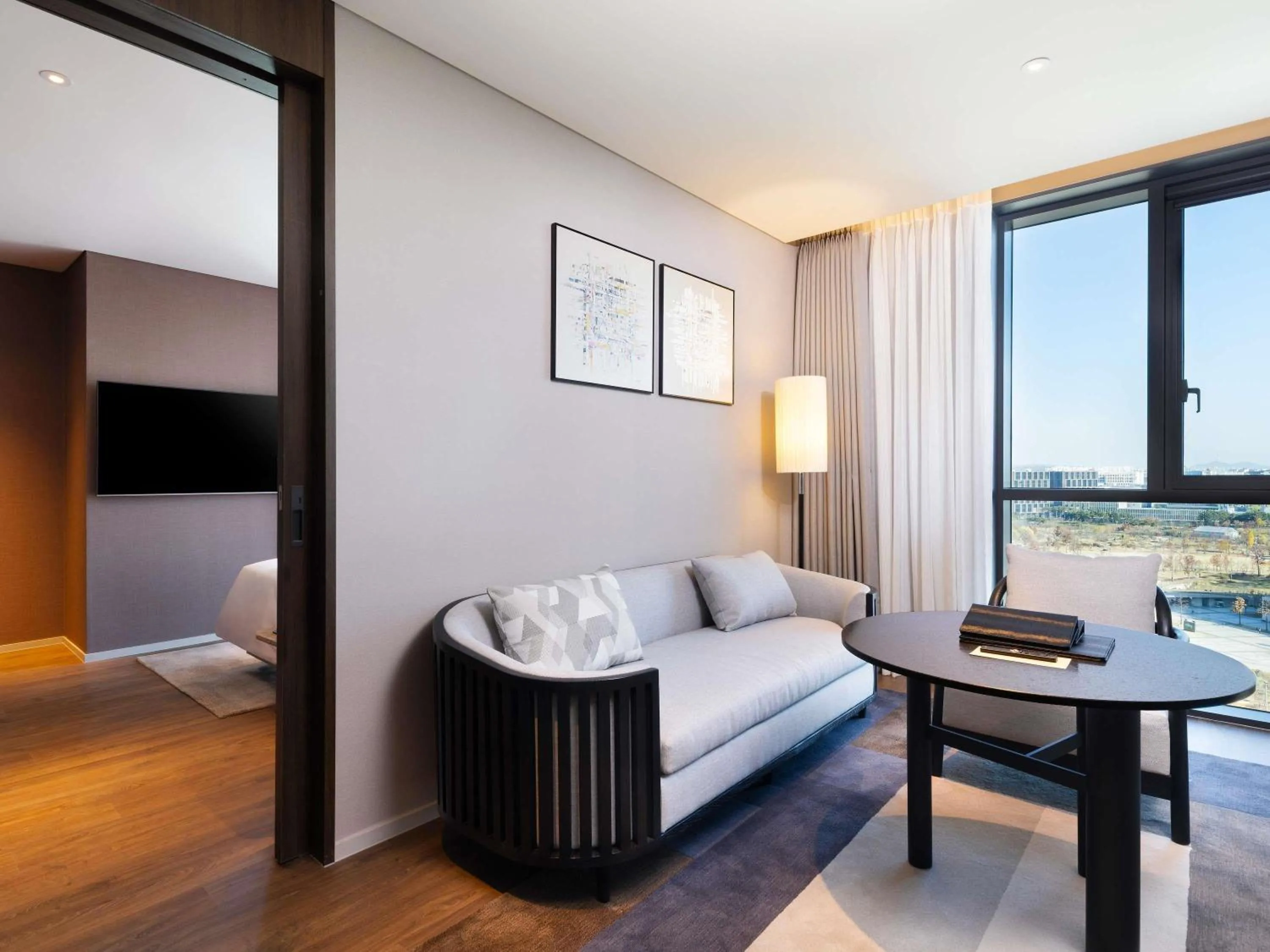 Bedroom in Mercure Ambassador Seoul Magok