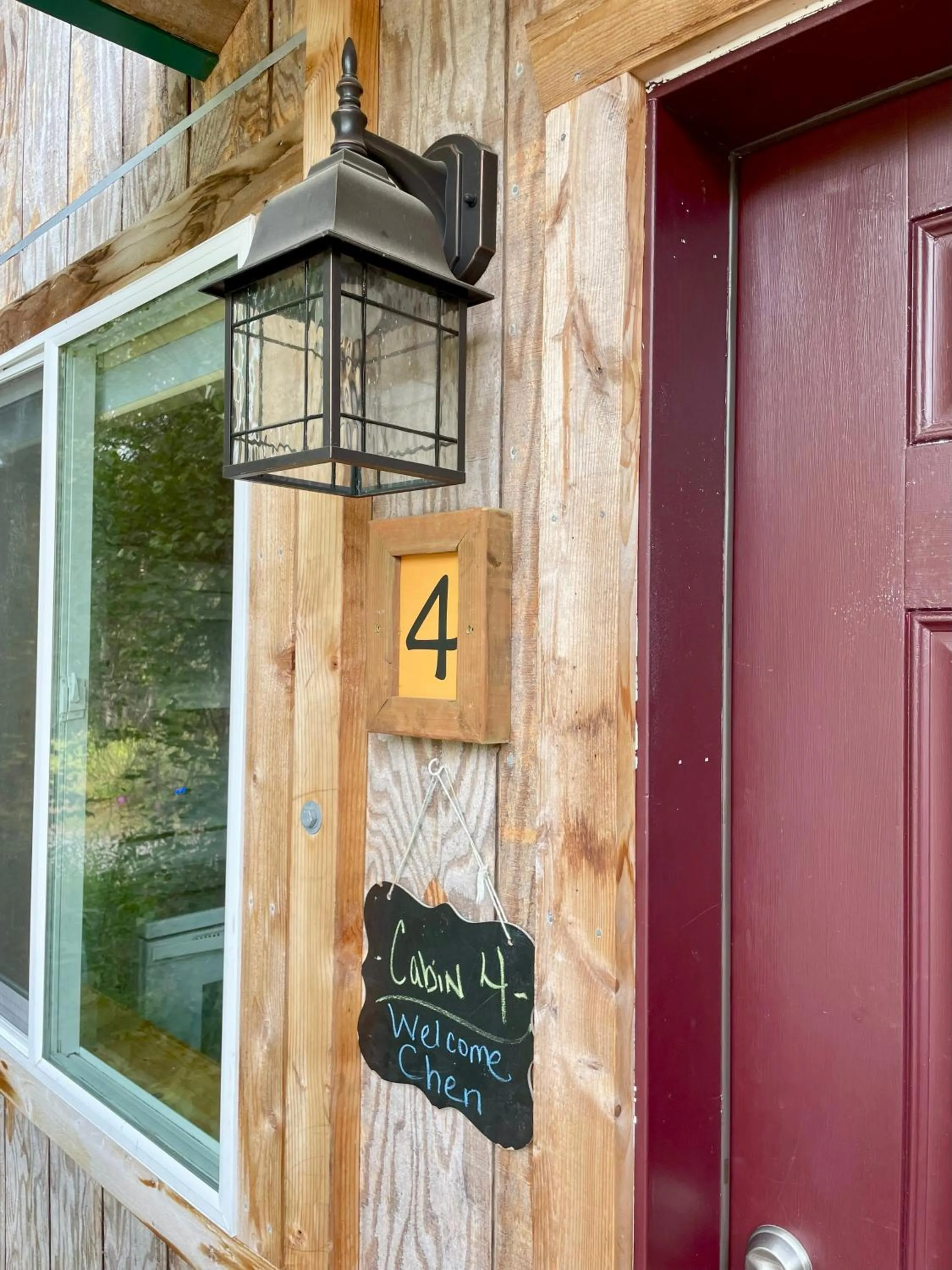 Facade/entrance in Talkeetna Wilderness Lodge & Cabin Rentals