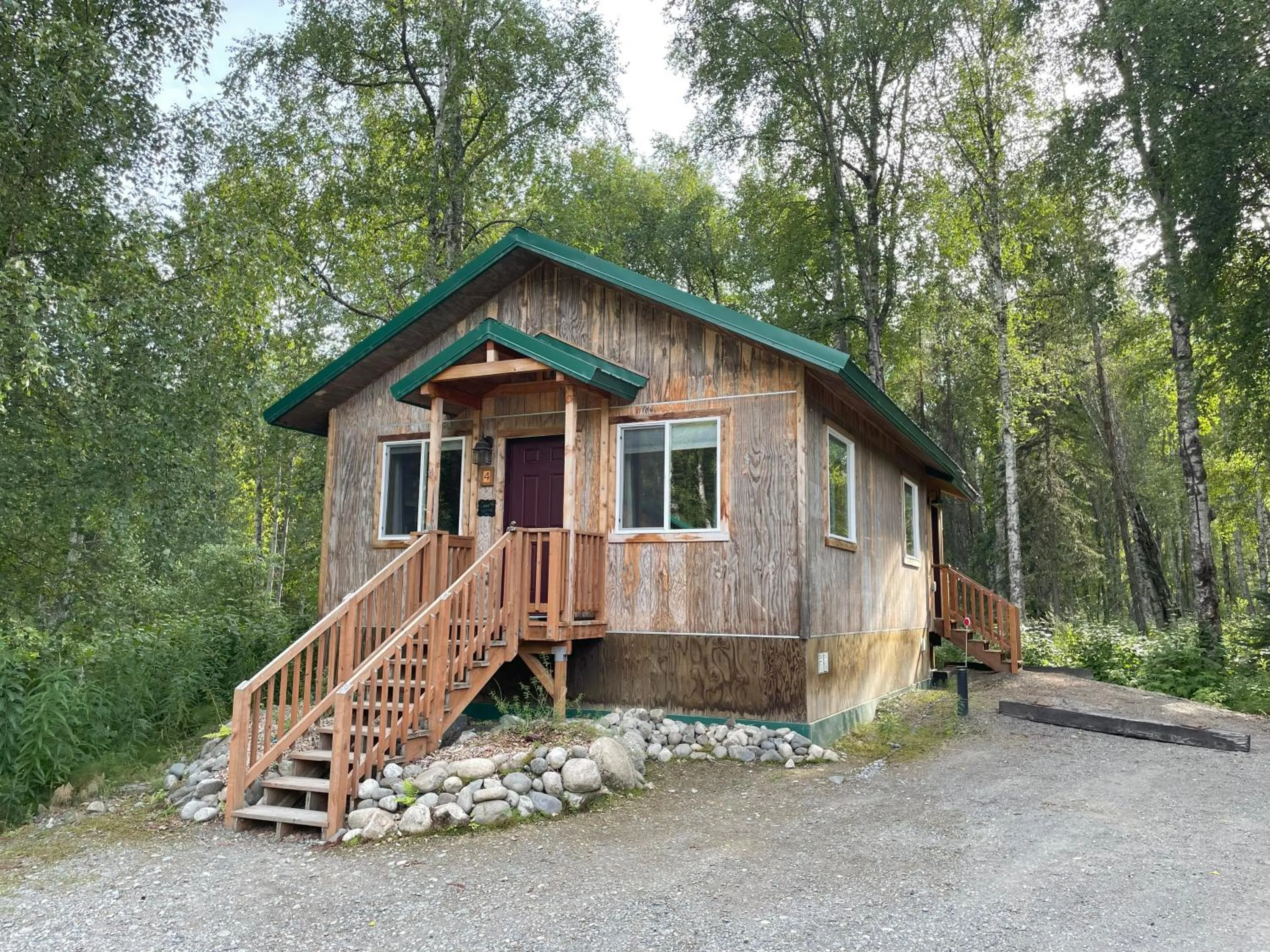 Facade/entrance in Talkeetna Wilderness Lodge & Cabin Rentals