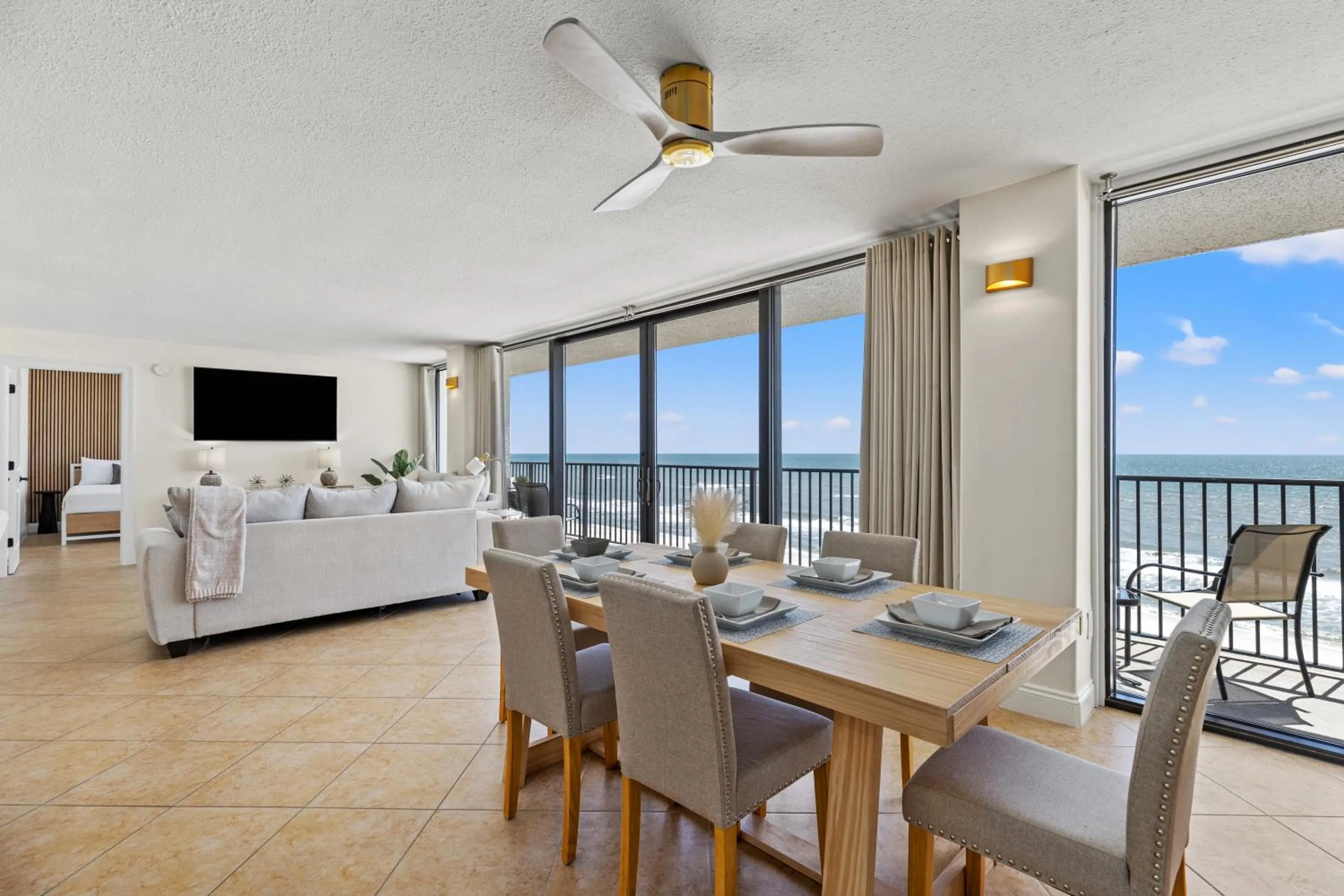 Sandpiper Beacon Beach Resort