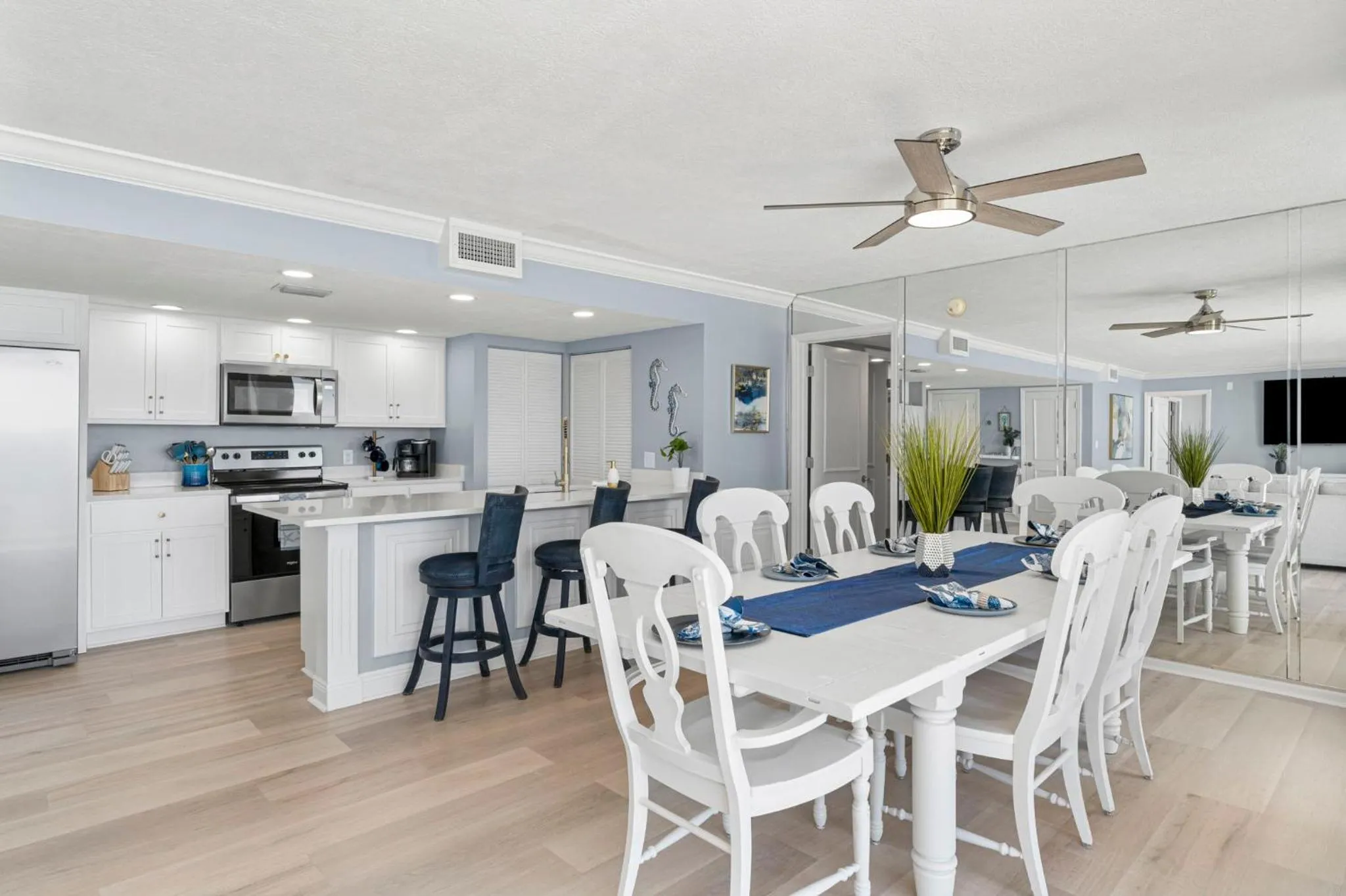 Sandpiper Beacon Beach Resort