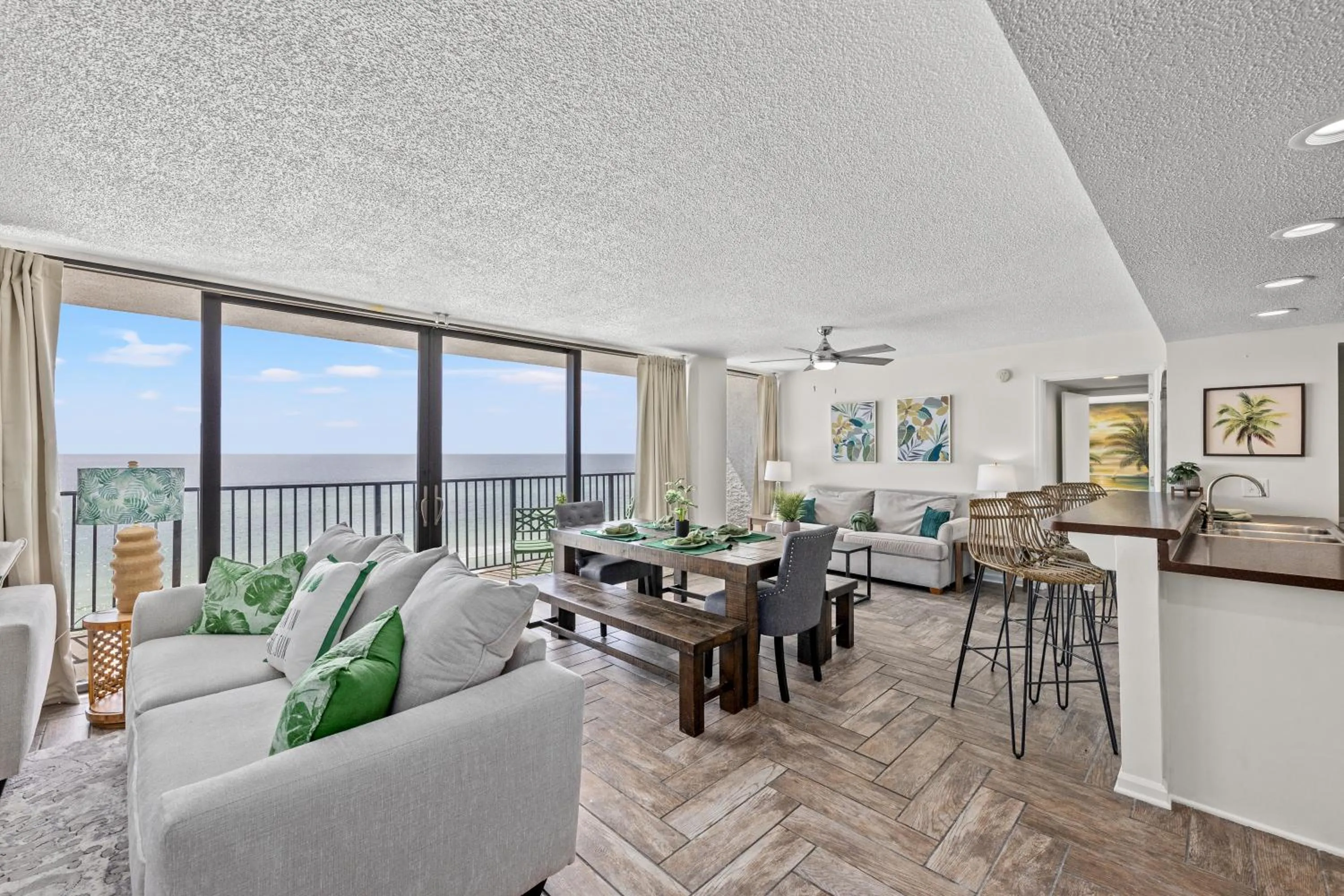 Sandpiper Beacon Beach Resort