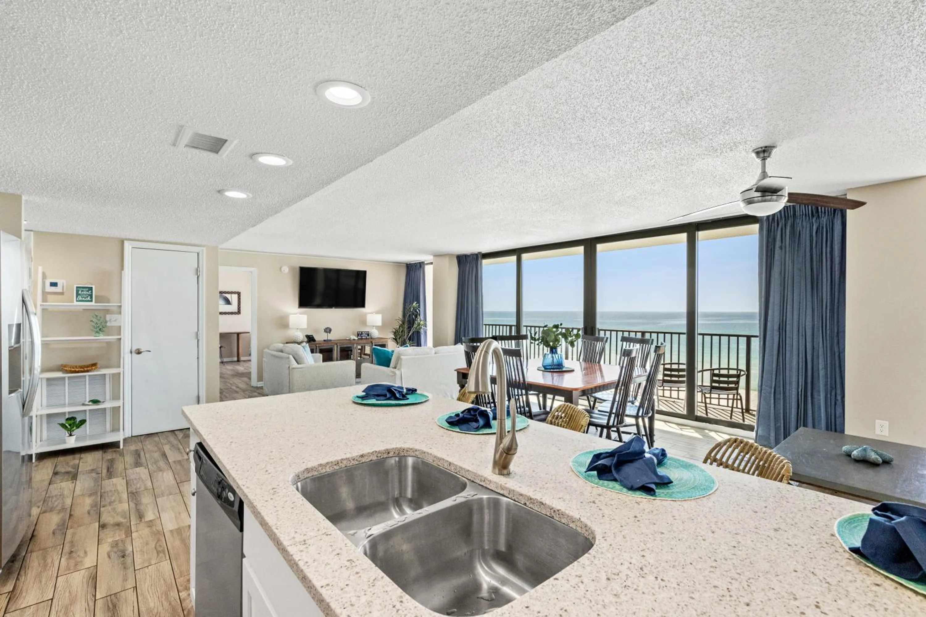 Sandpiper Beacon Beach Resort