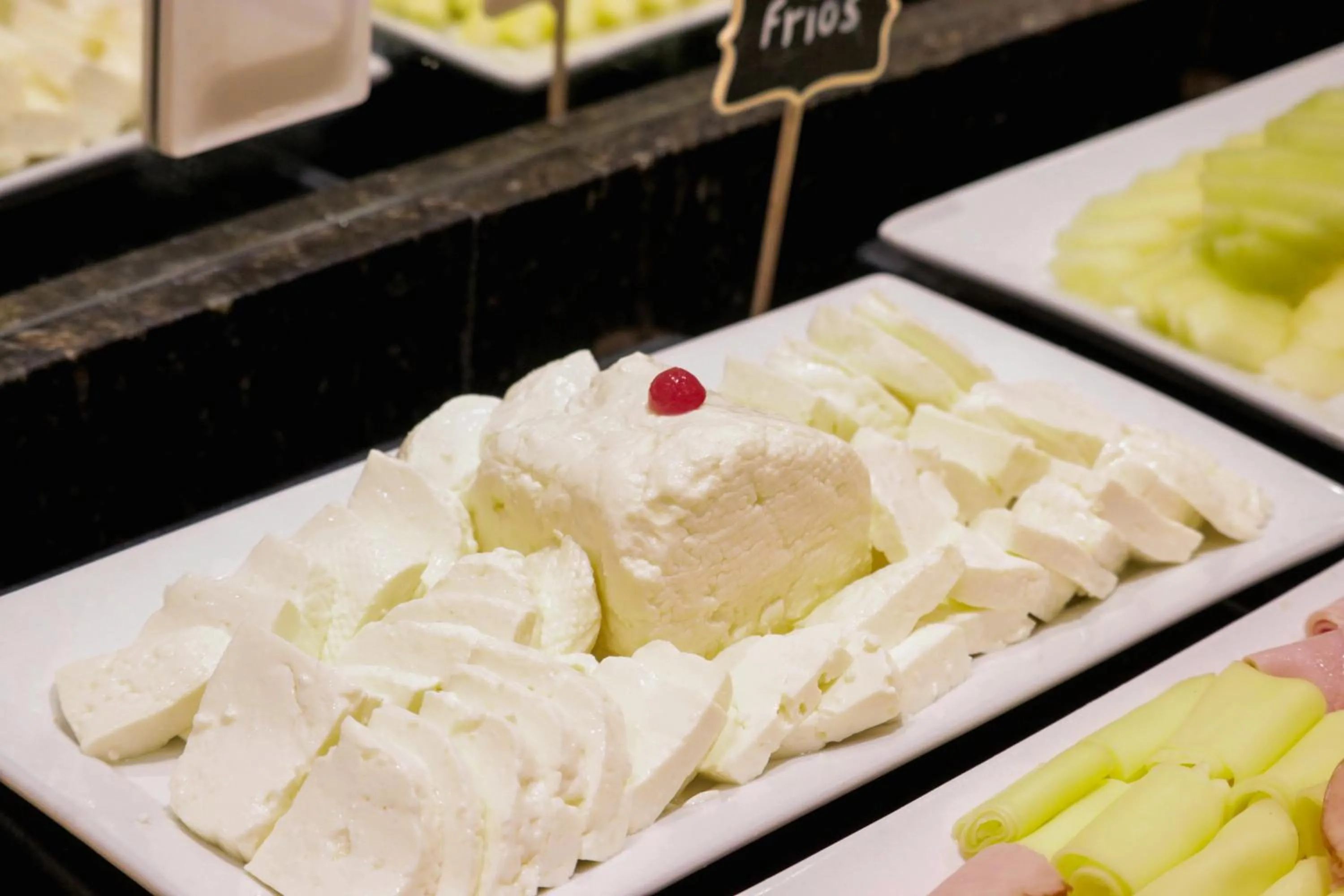 Breakfast in DOM Barra Hotel