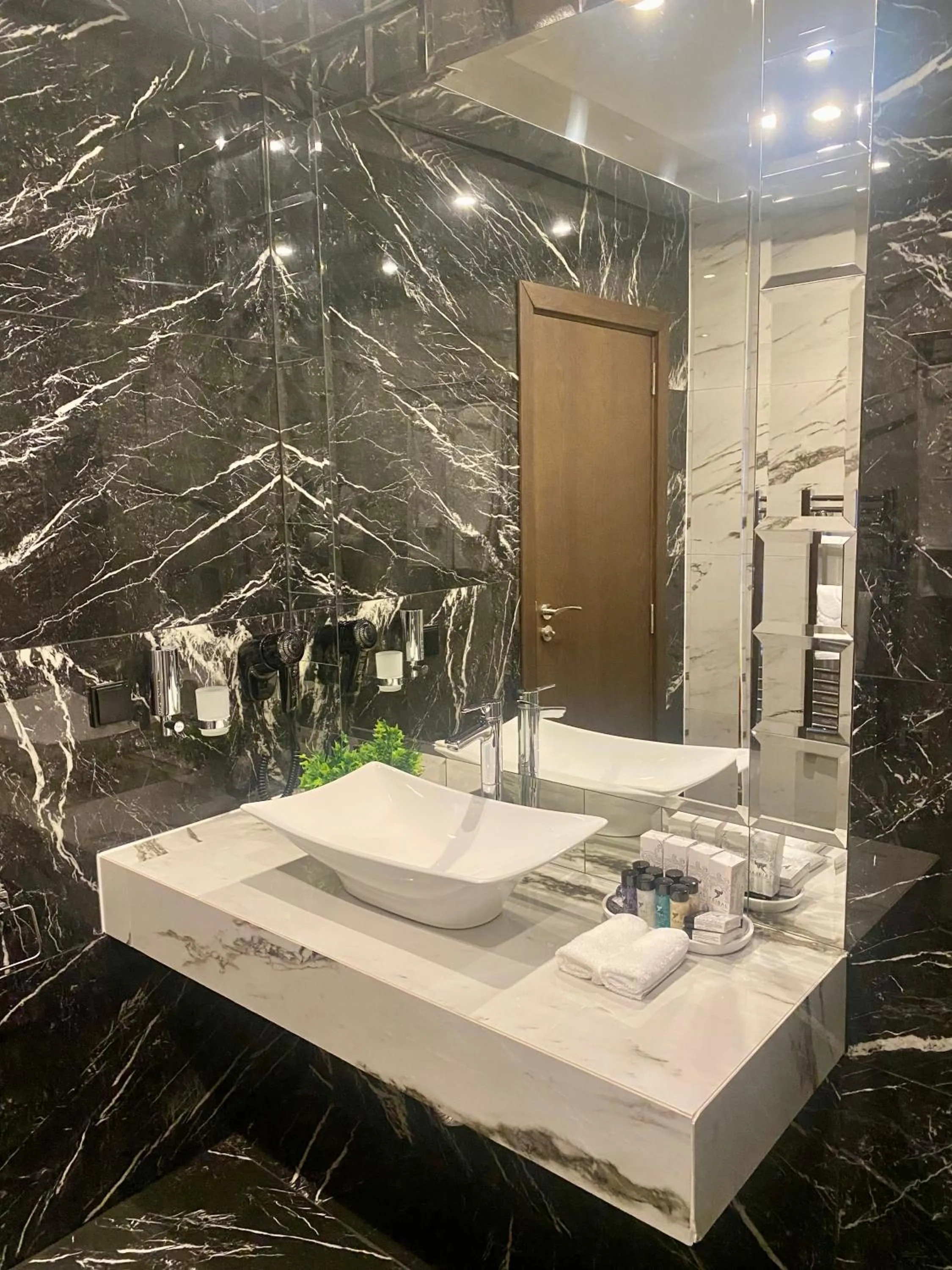 Bathroom in Hotel Royal Plovdiv