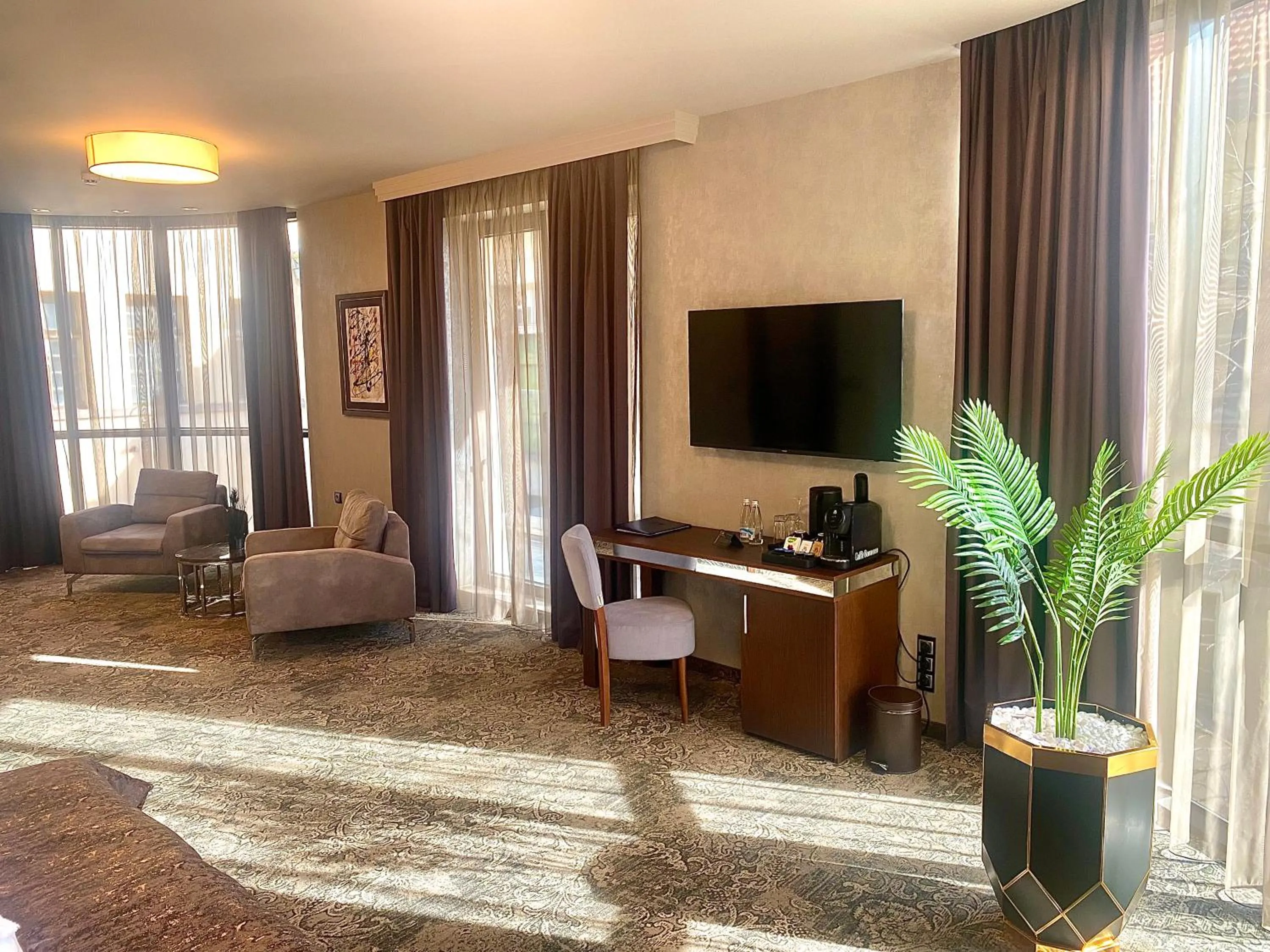 Seating area in Hotel Royal Plovdiv