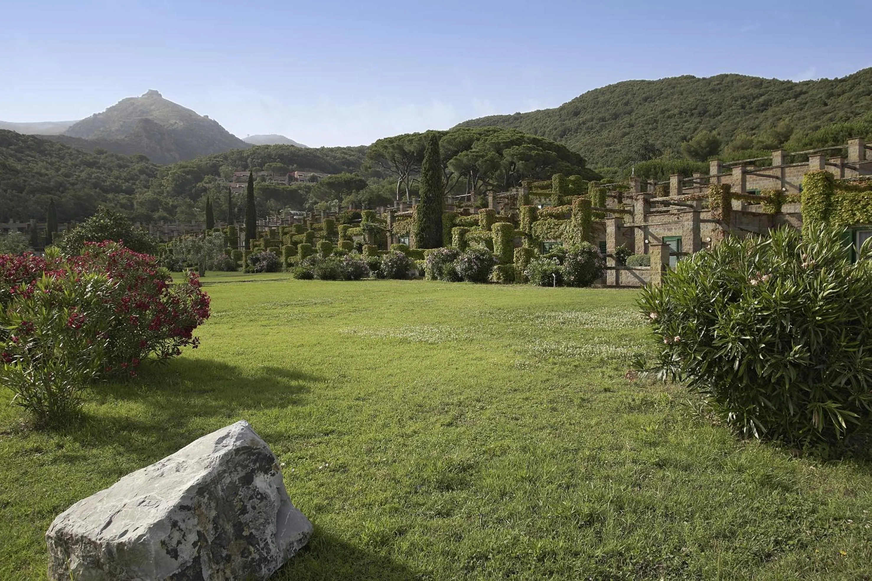 Garden in Hotel & Resort Sant'Anna Del Volterraio
