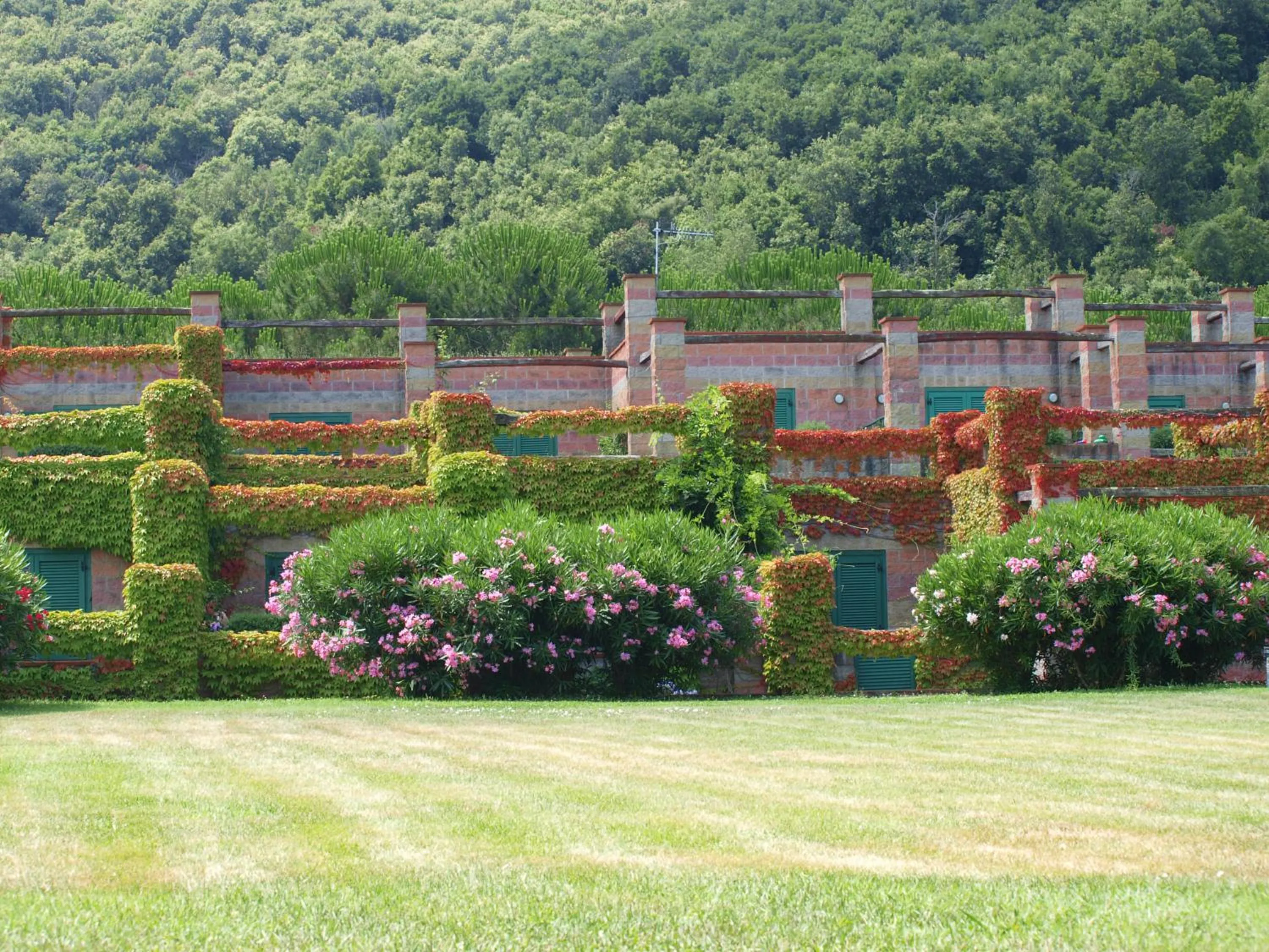 Garden in Hotel & Resort Sant'Anna Del Volterraio