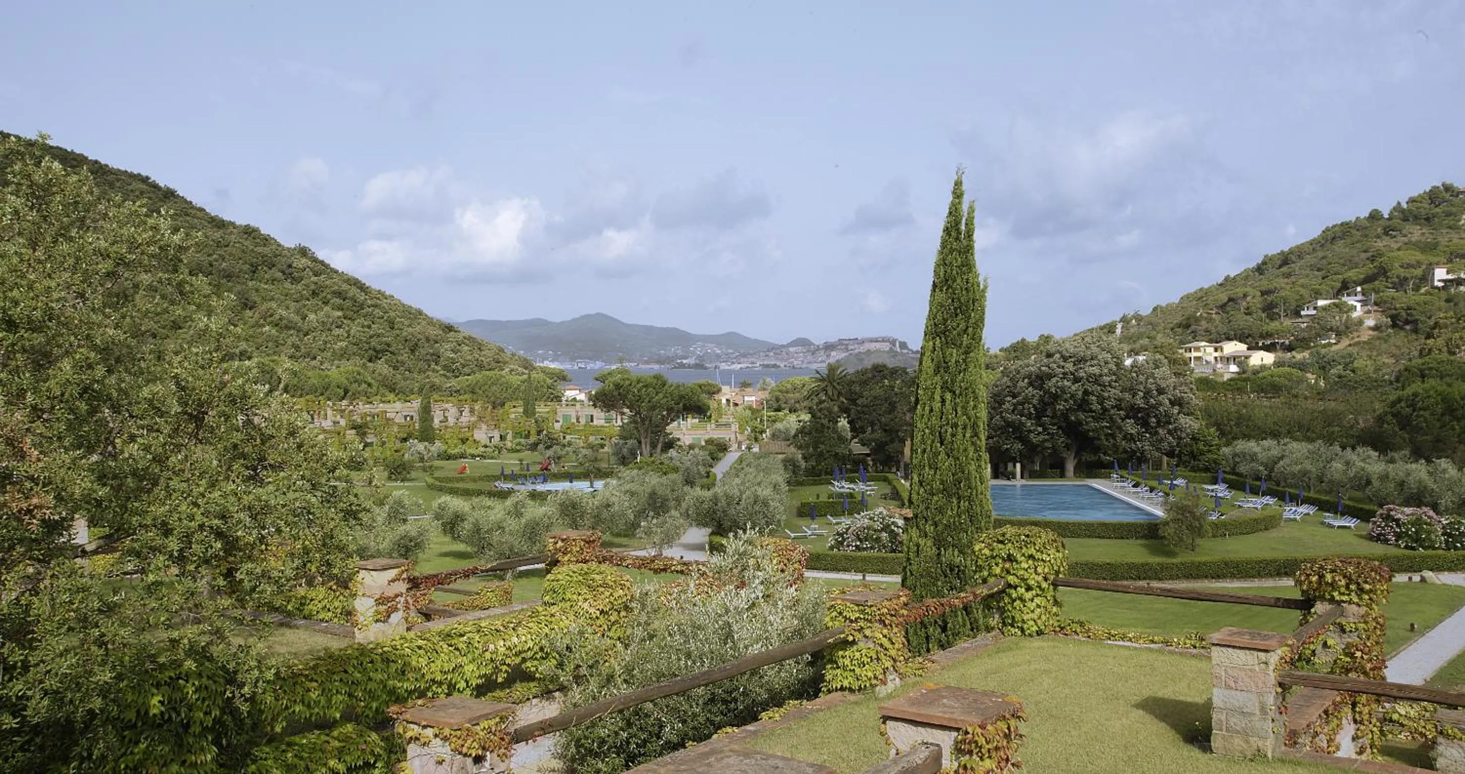 Garden in Hotel & Resort Sant'Anna Del Volterraio