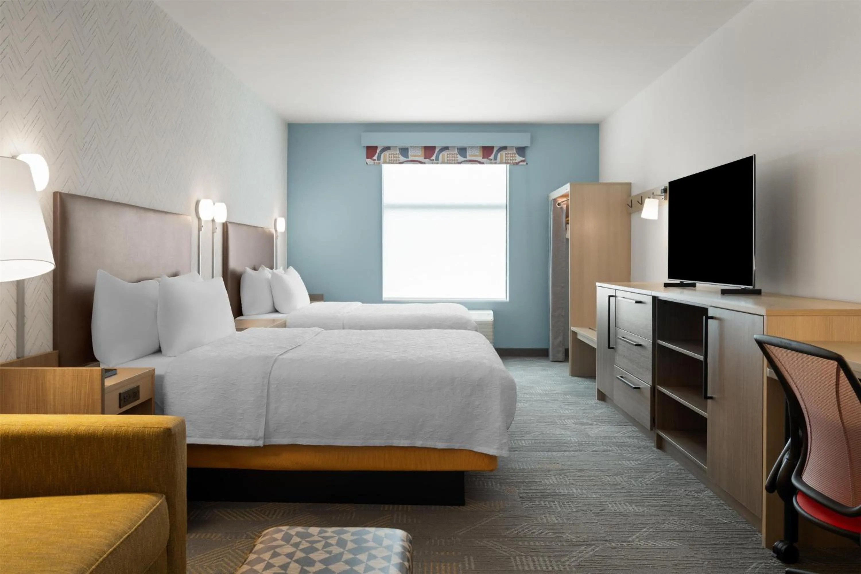 Bed in Home2 Suites By Hilton Austin South