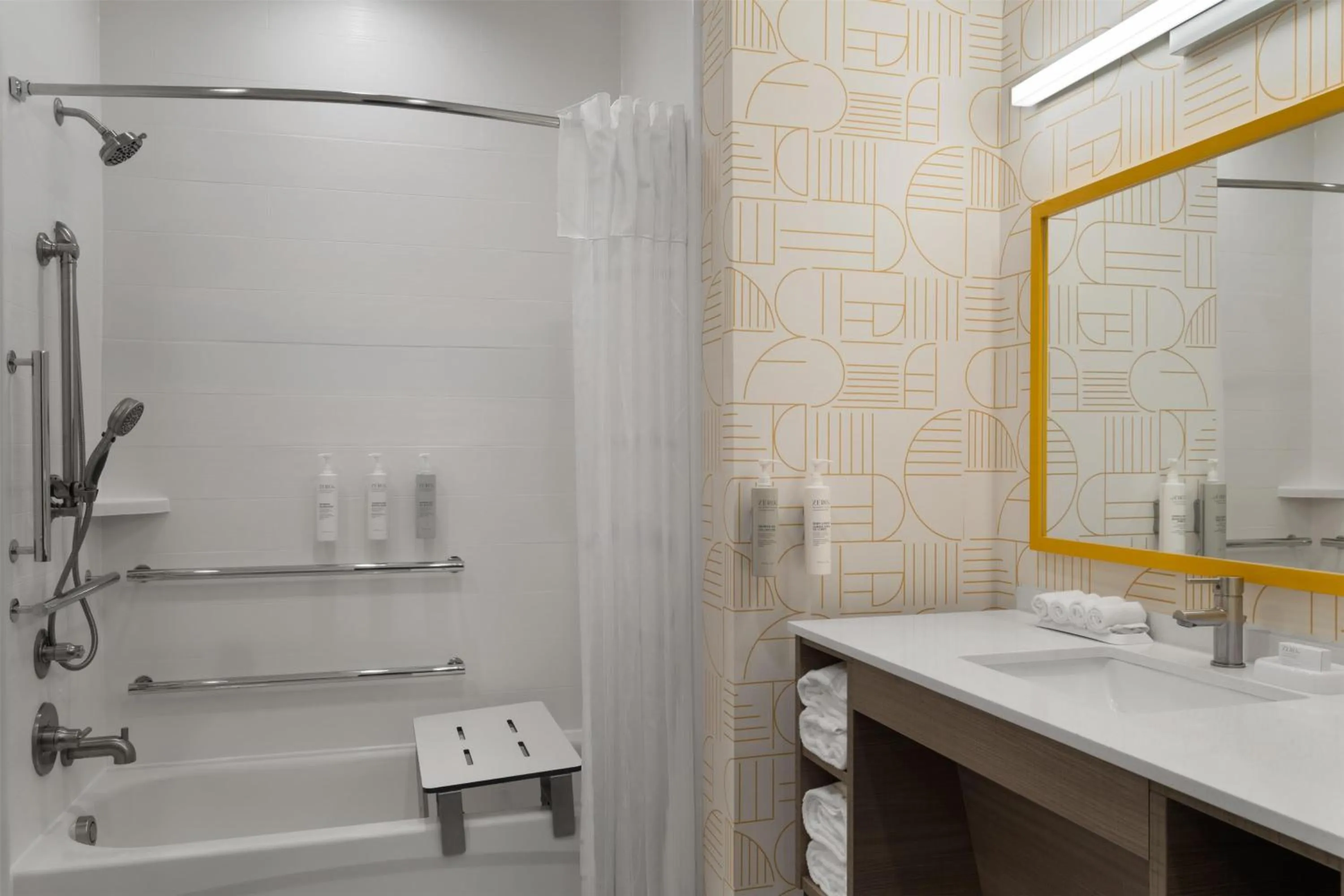 Bathroom in Home2 Suites By Hilton Austin South