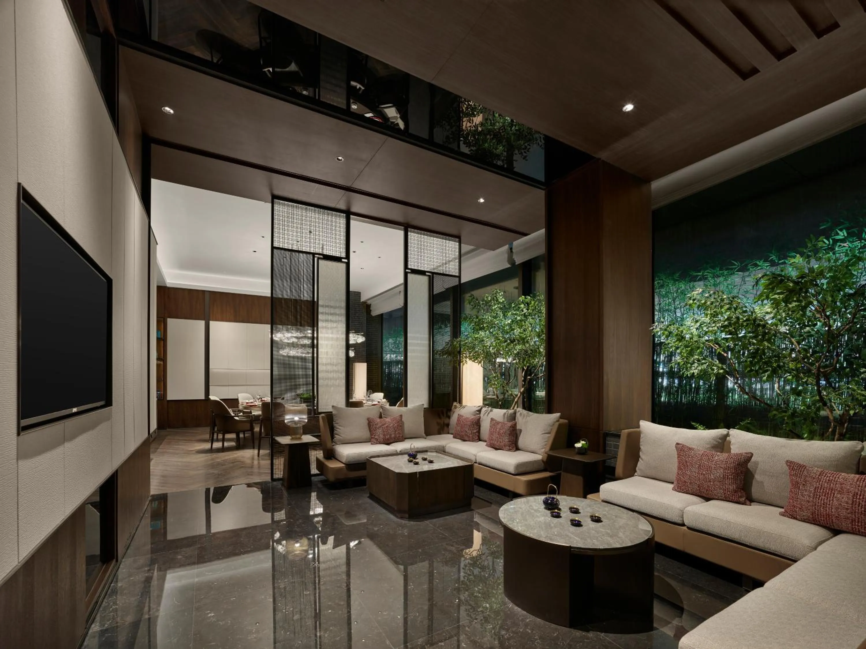 Restaurant/places to eat in Hilton Shanghai Hongqiao International Airport