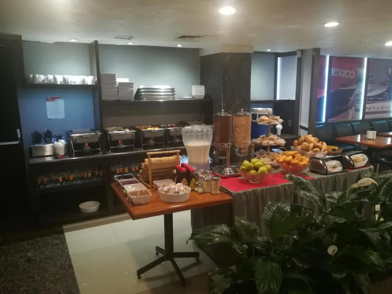 Buffet breakfast in Hotel Mexicali