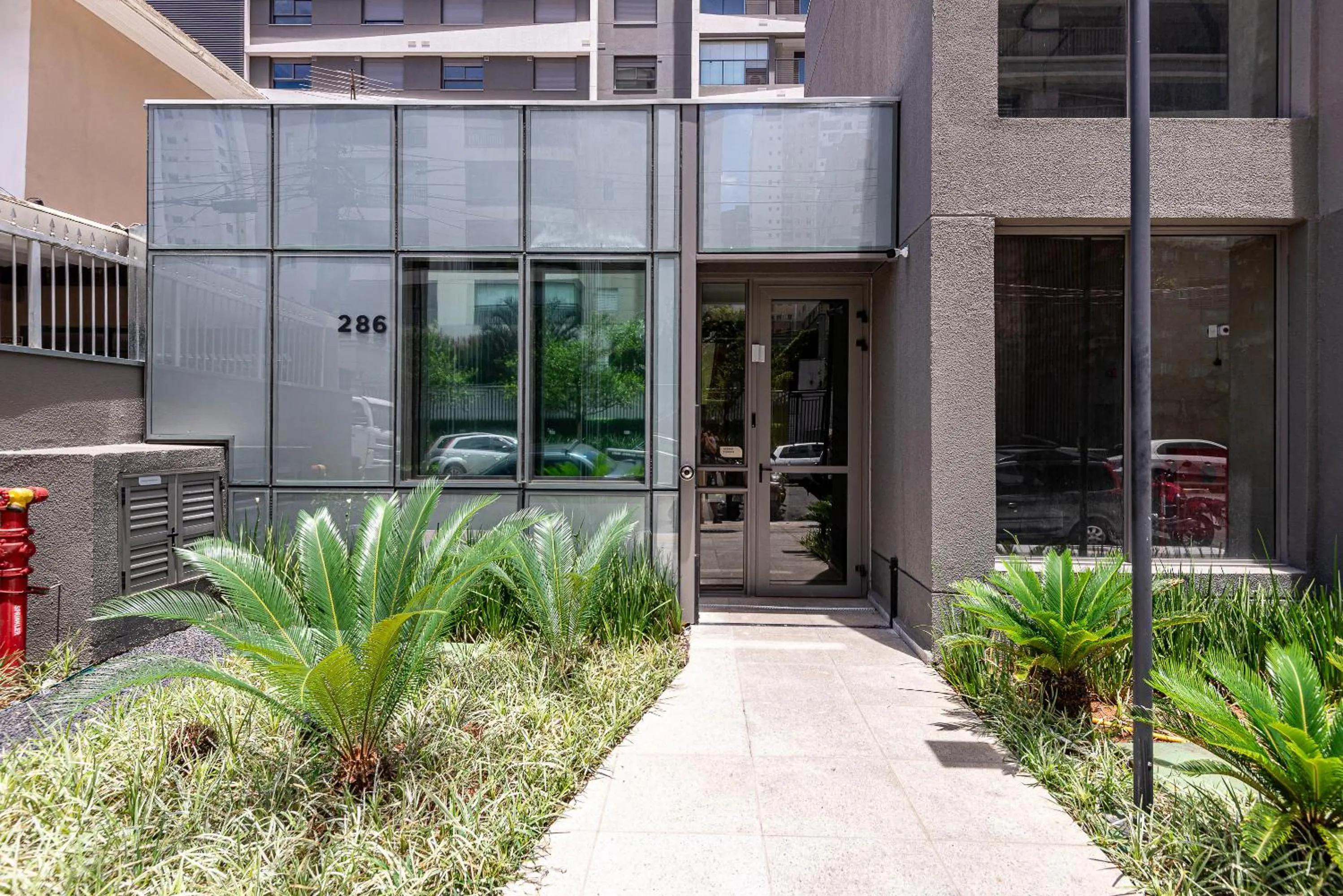 Facade/entrance in Roomo Transamerica SP Alto do Ipiranga