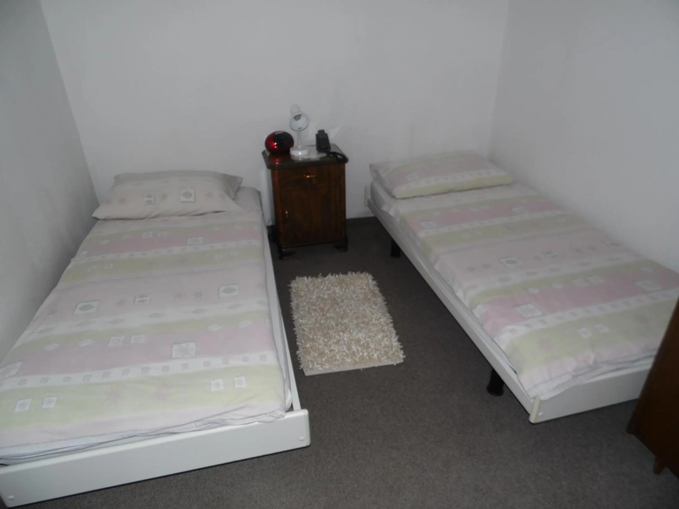 Bathroom in Garni Bar Sport