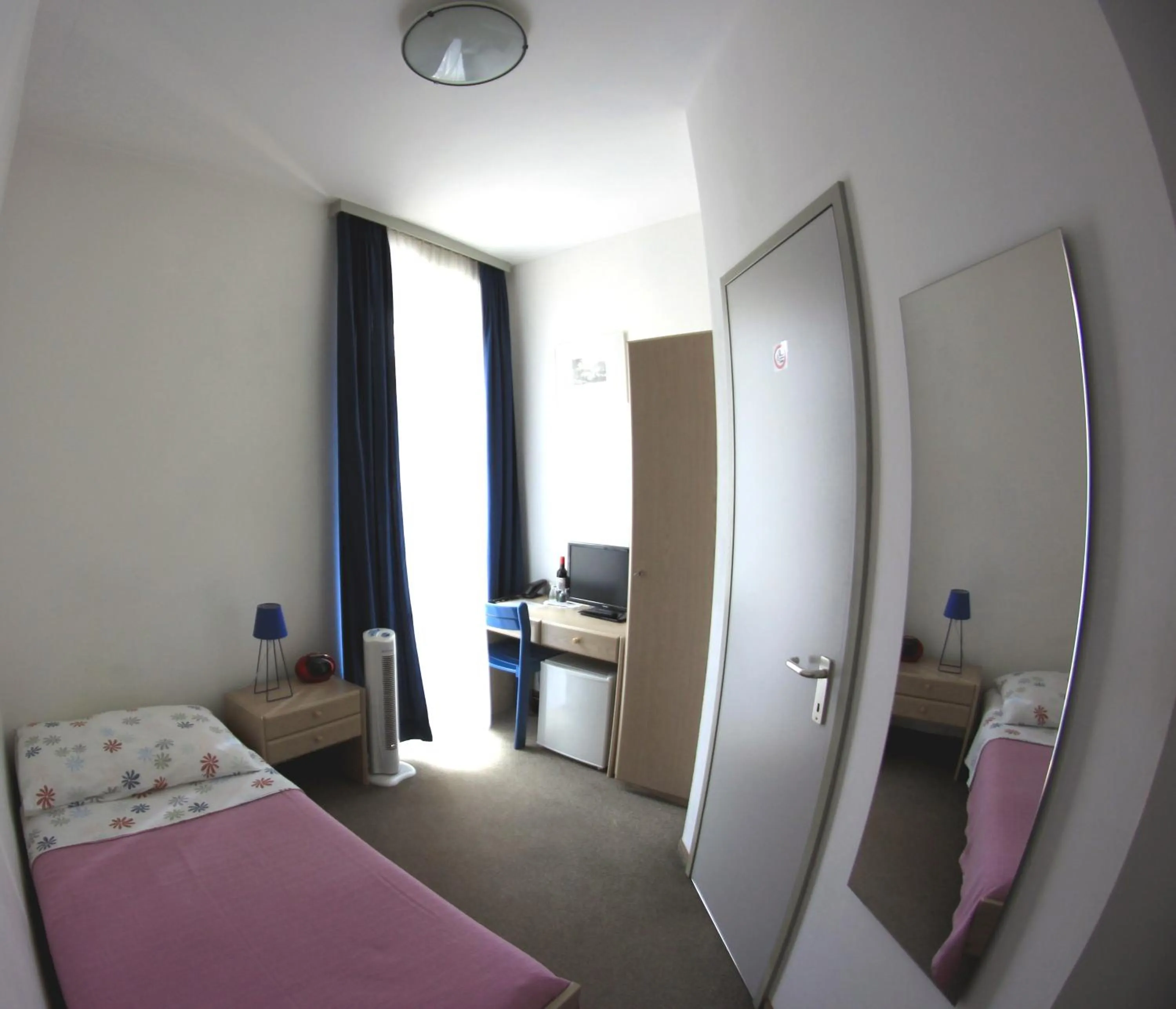 Bedroom in Garni Bar Sport