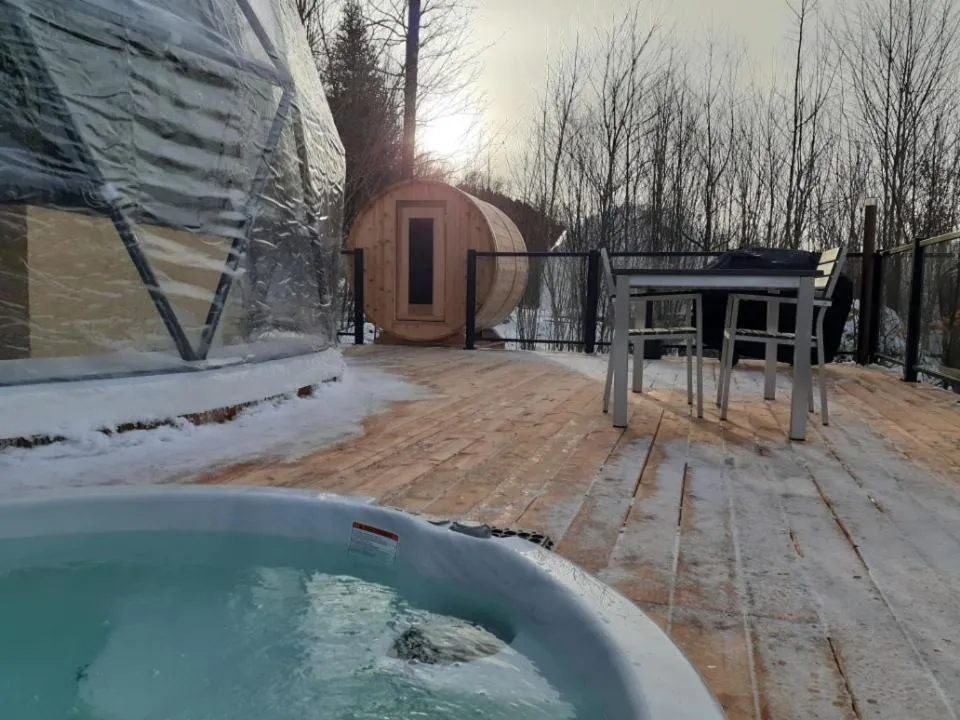 BBQ facilities in Bel Air Tremblant Hotel & Residences