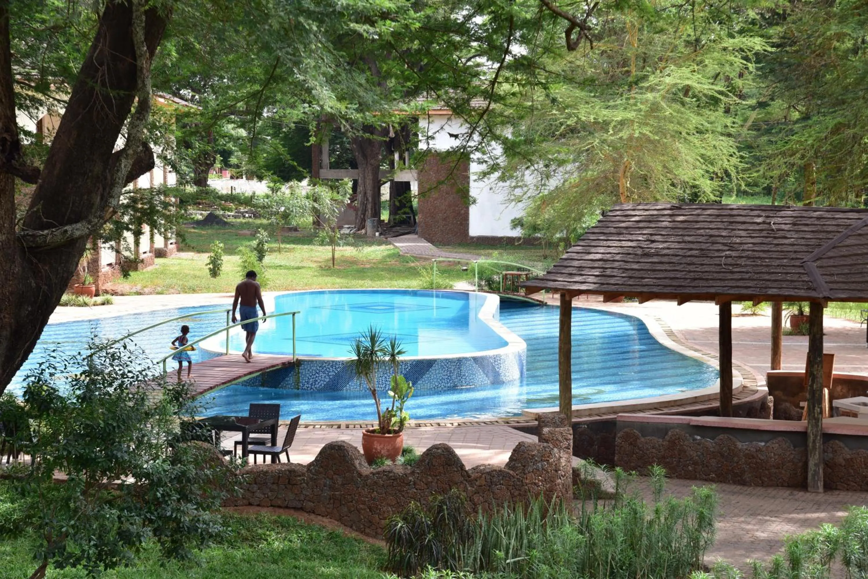 Swimming pool in Hunters Lodge