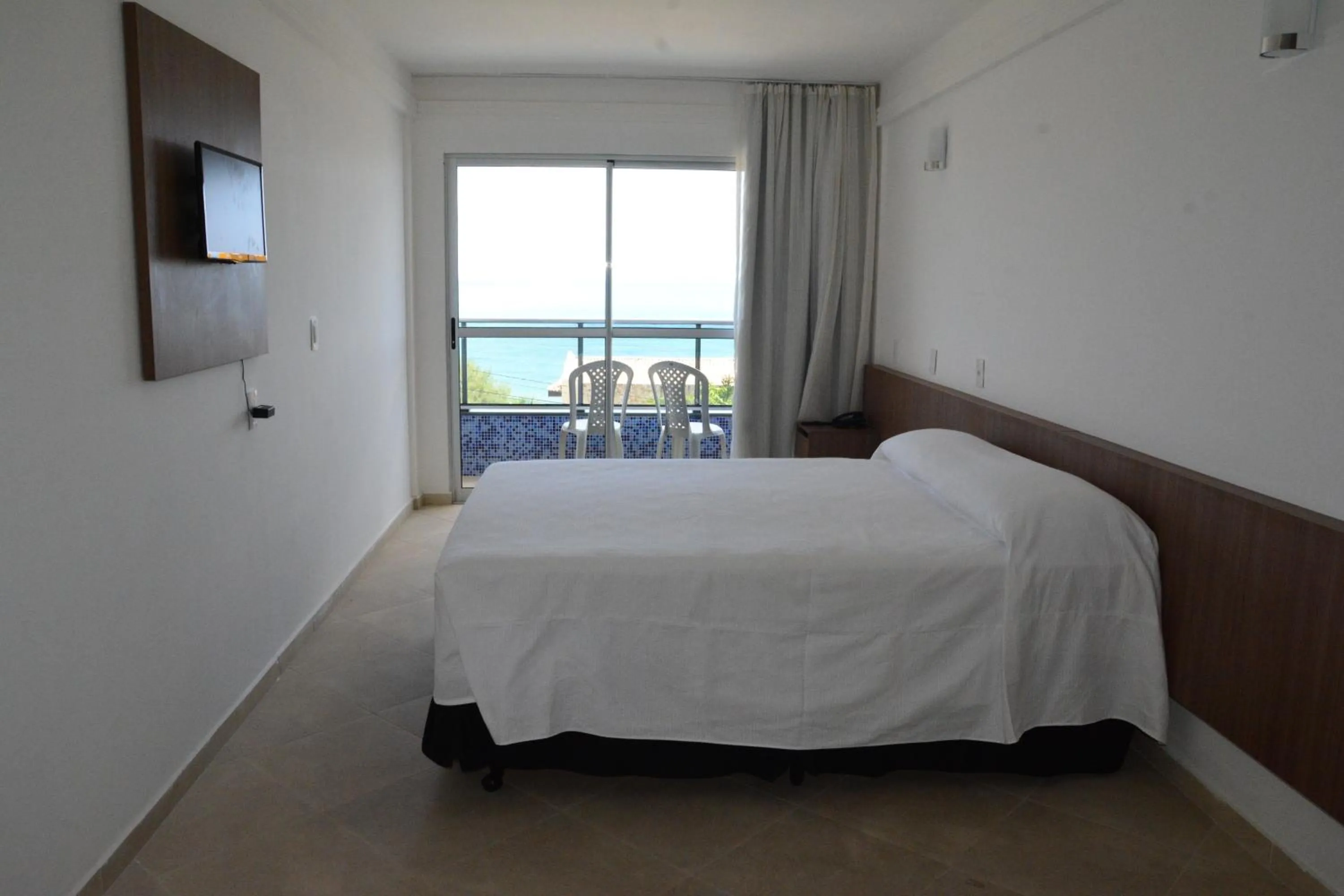 Bedroom, Bed in Happy Hotel Ponta Negra