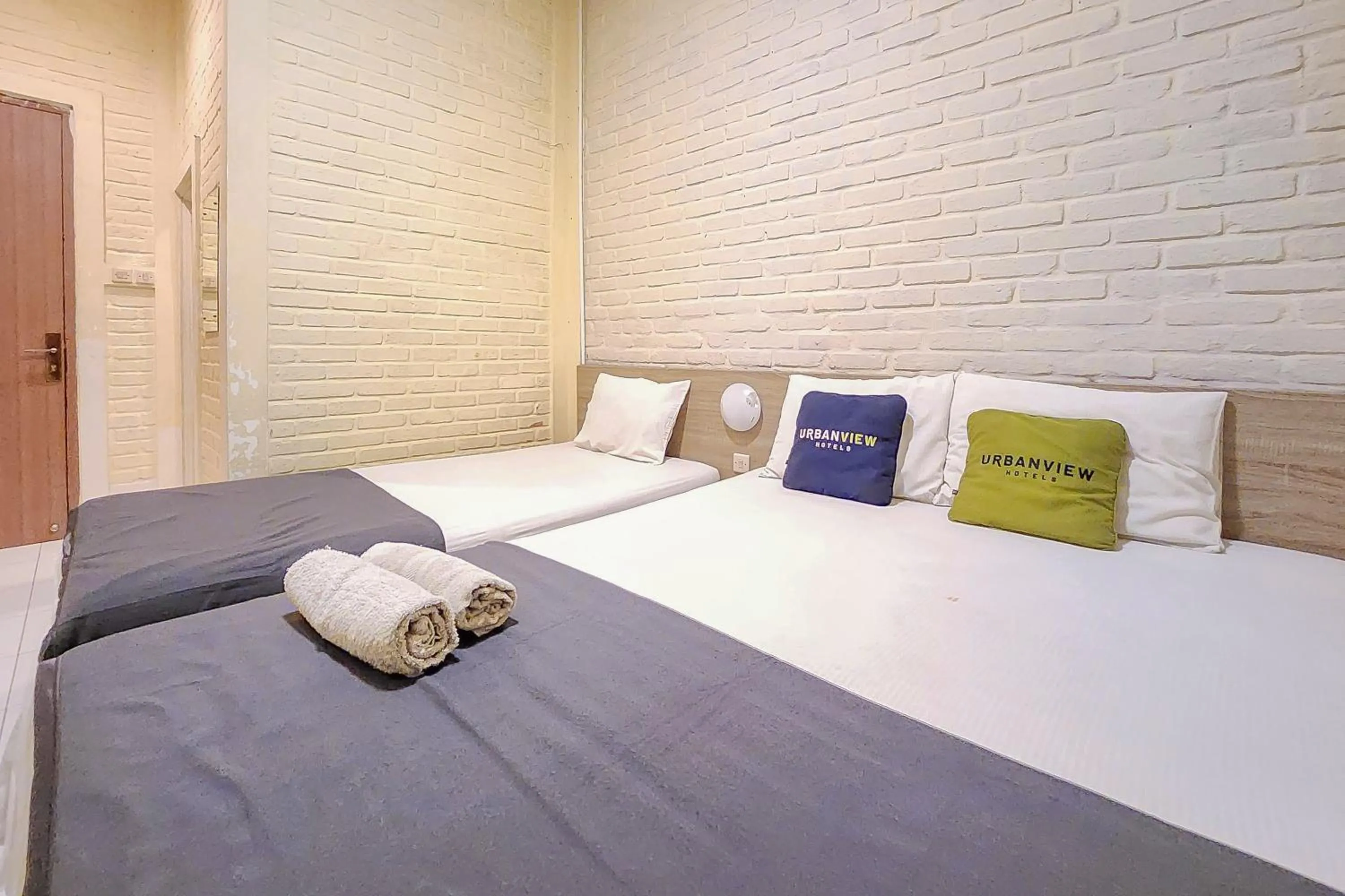 Bedroom, Bed in Urbanview Hotel Star Residence Puncak