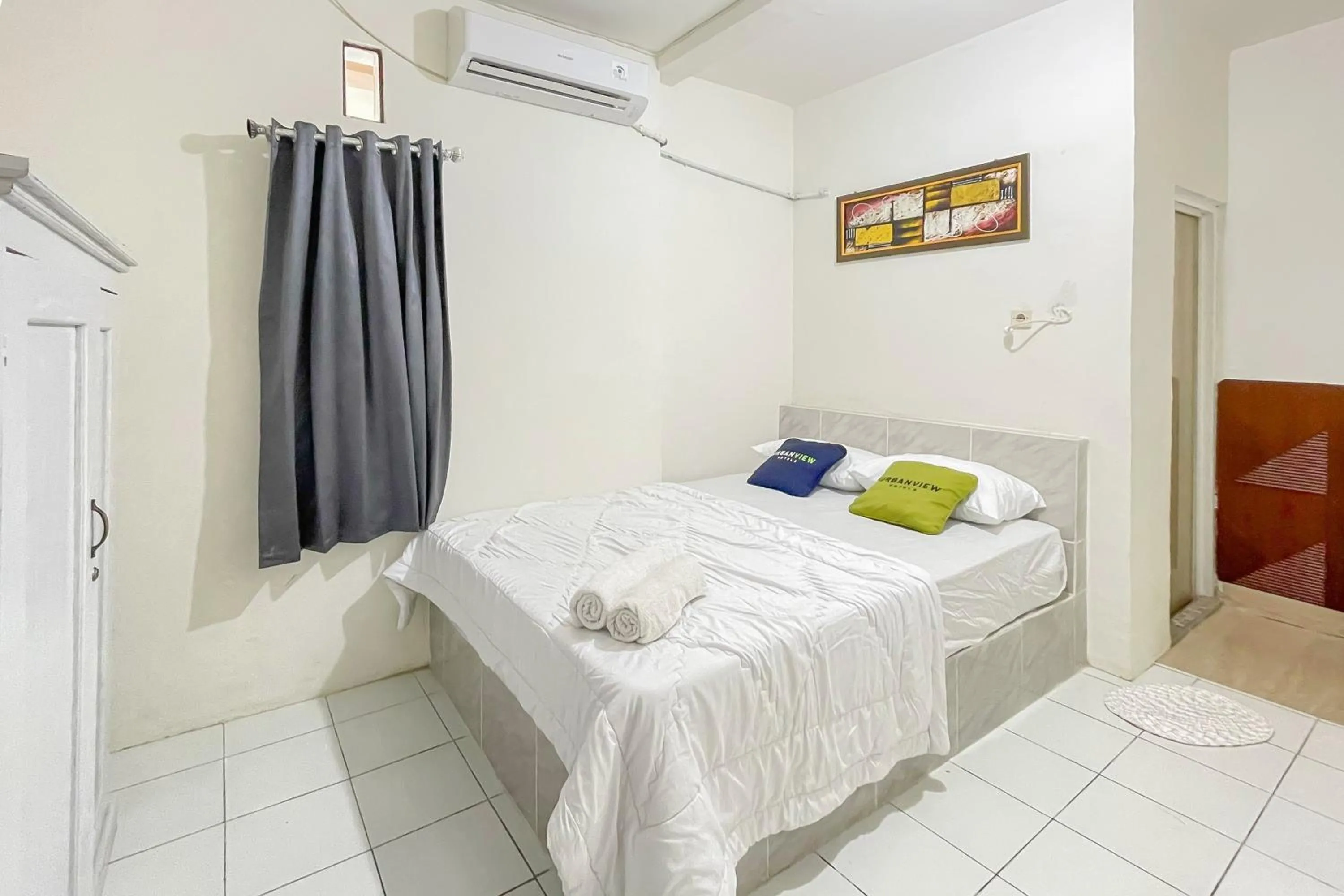 Bedroom, Bed in Urbanview Grey CSB Mall Cirebon