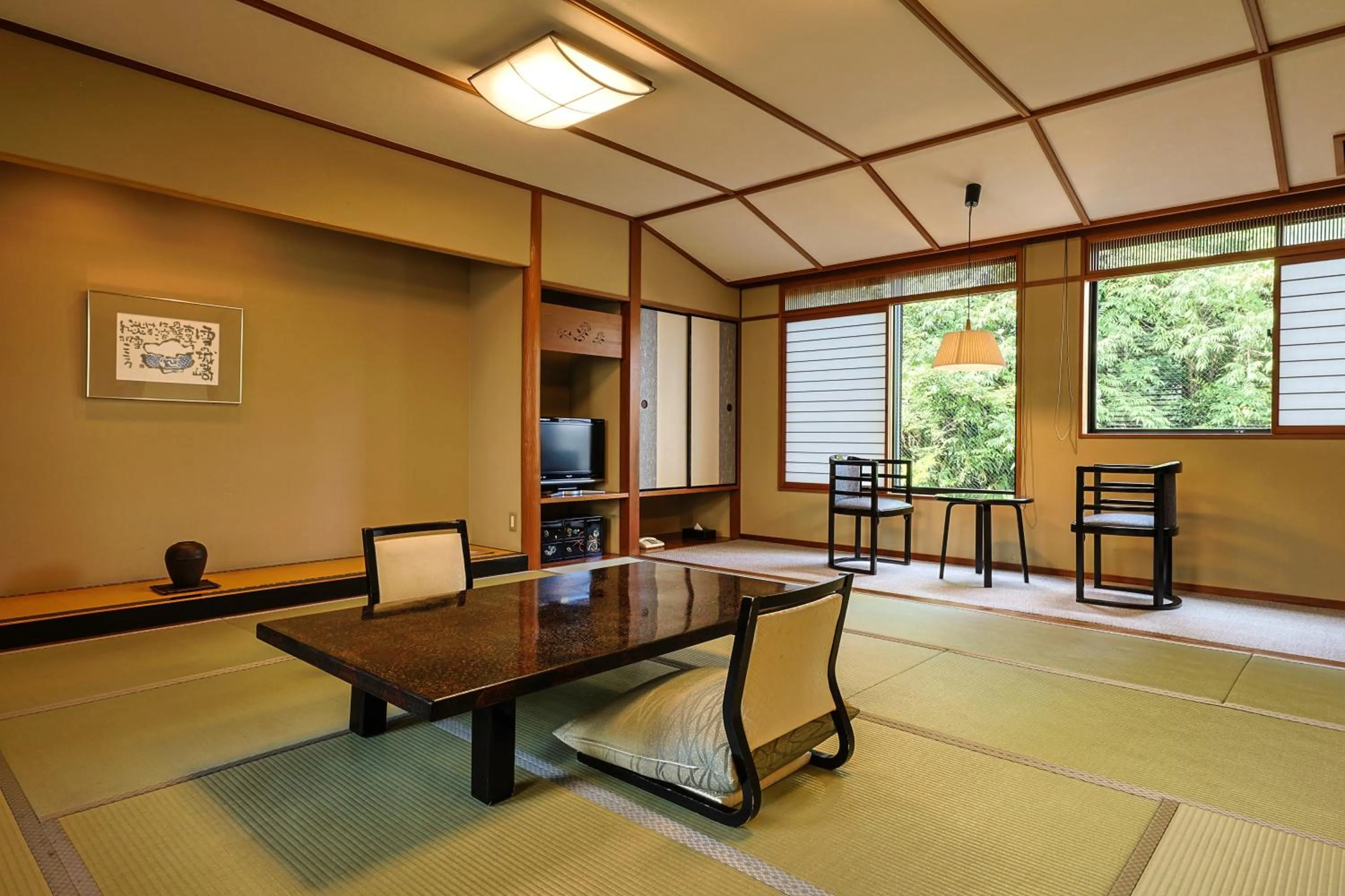 Photo of the whole room in Kinosakinoyado Ryokufukaku