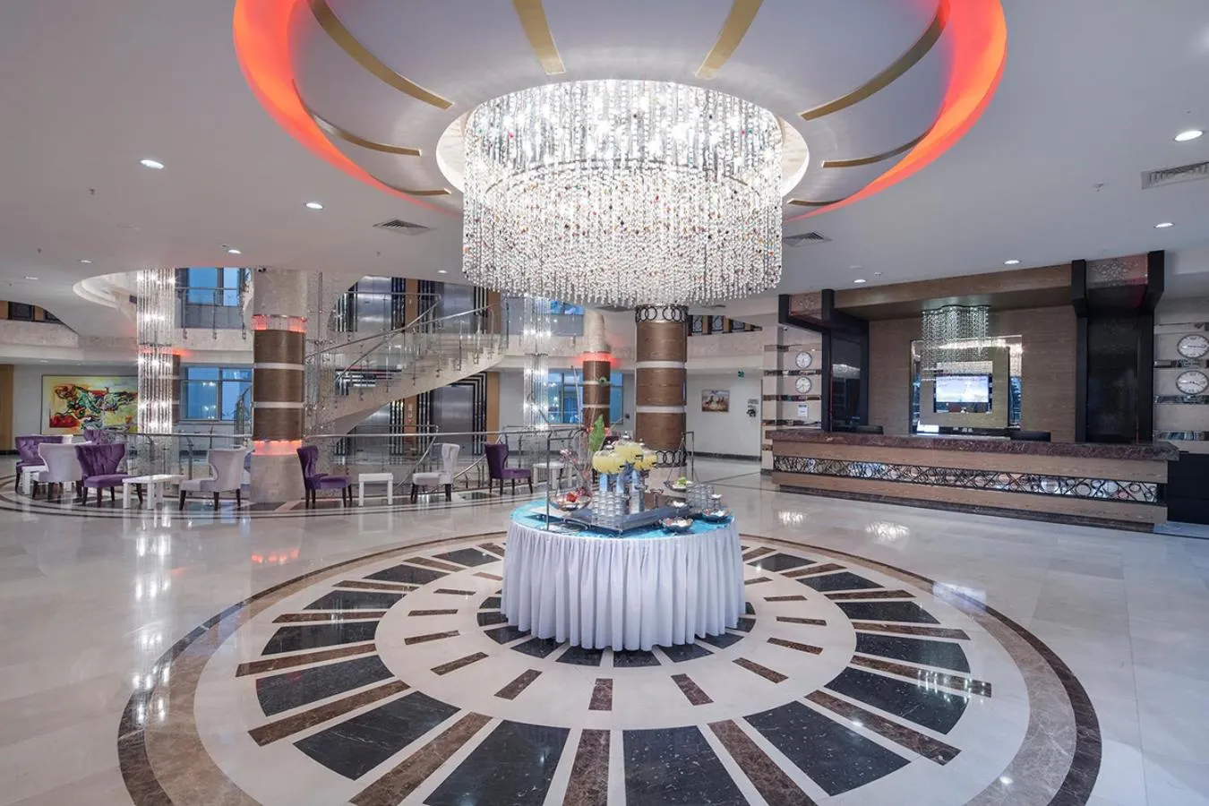 Lobby or reception in Grand Ring Hotel