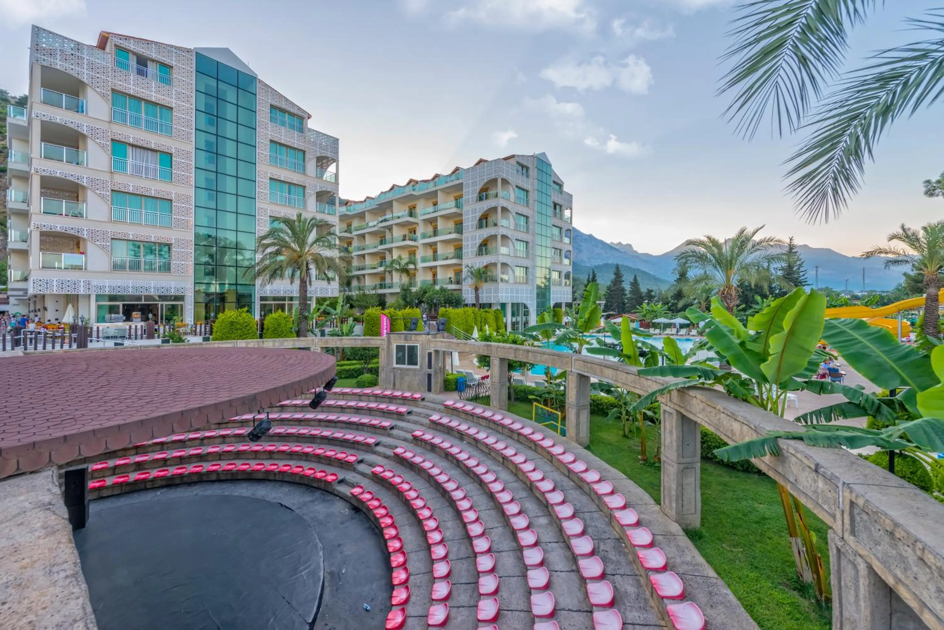 Activities in Grand Ring Hotel