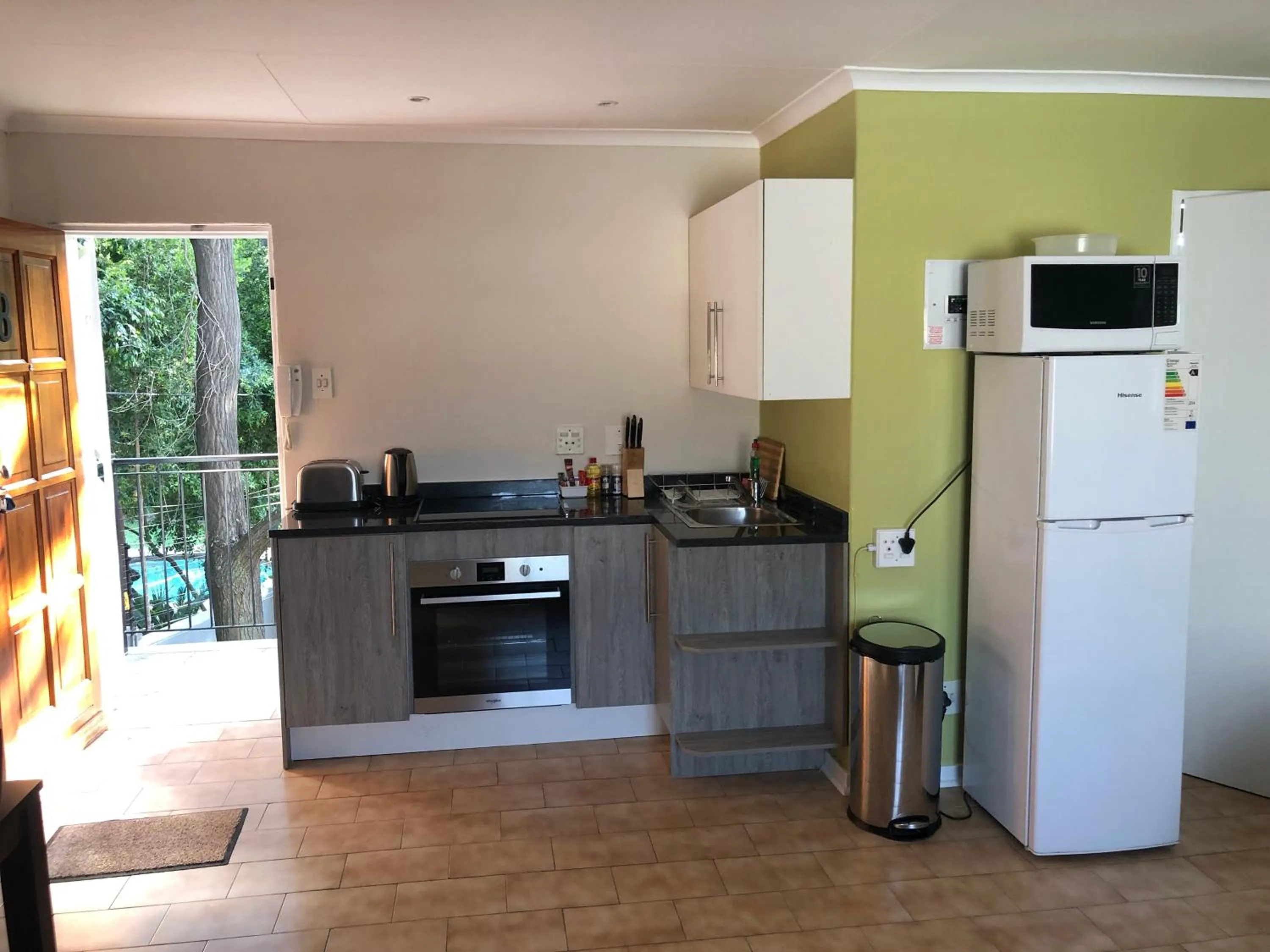 Kitchen or kitchenette in The Haystack On Homestead