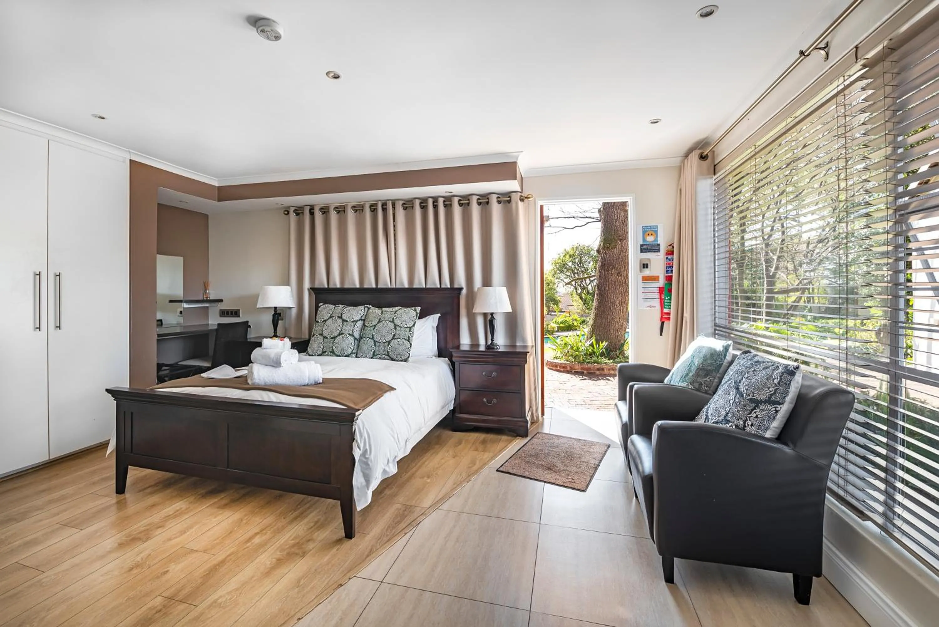 Bedroom, Bed in The Haystack On Homestead