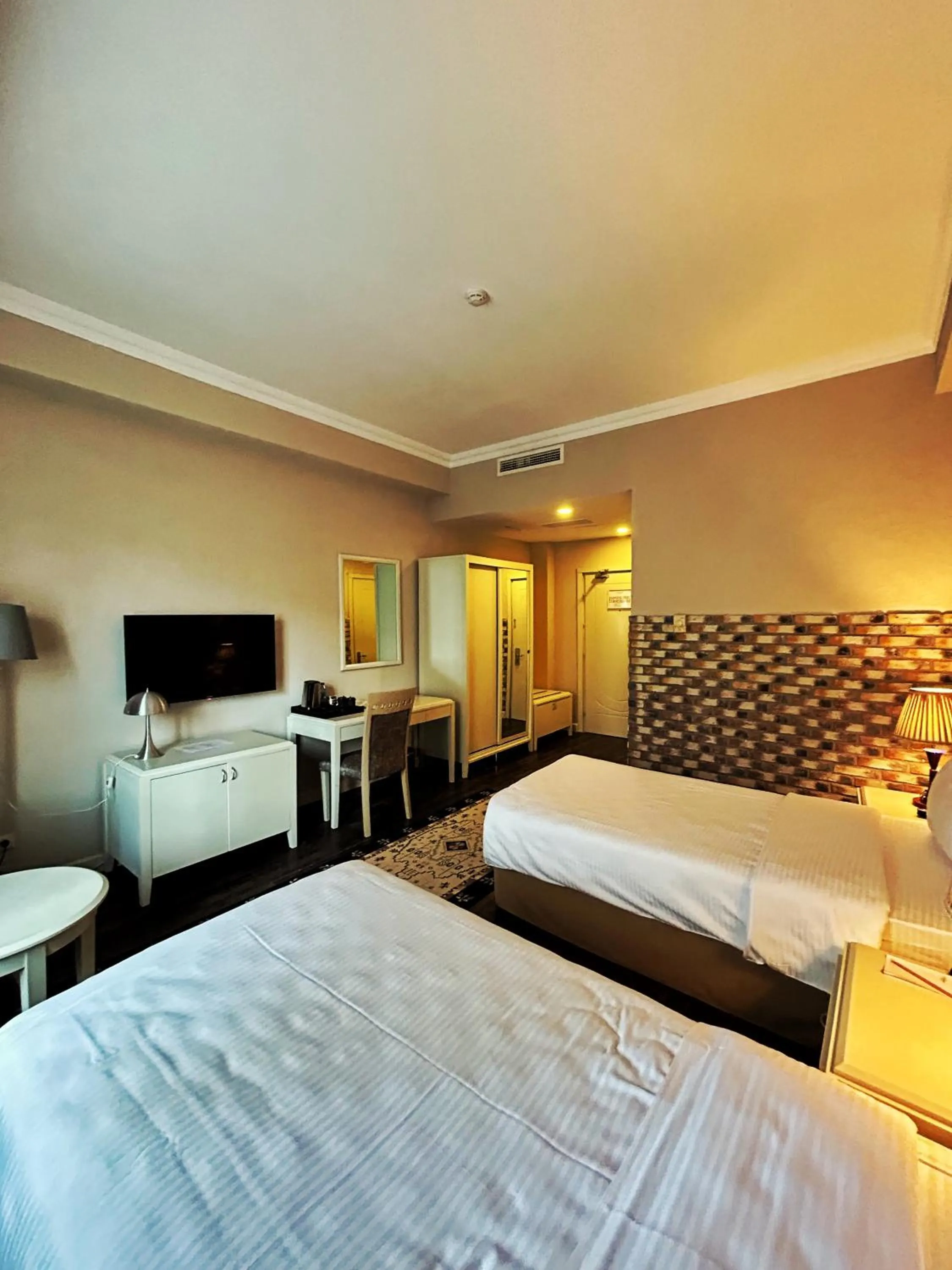 Photo of the whole room, Bed in Park Dedeman Baku