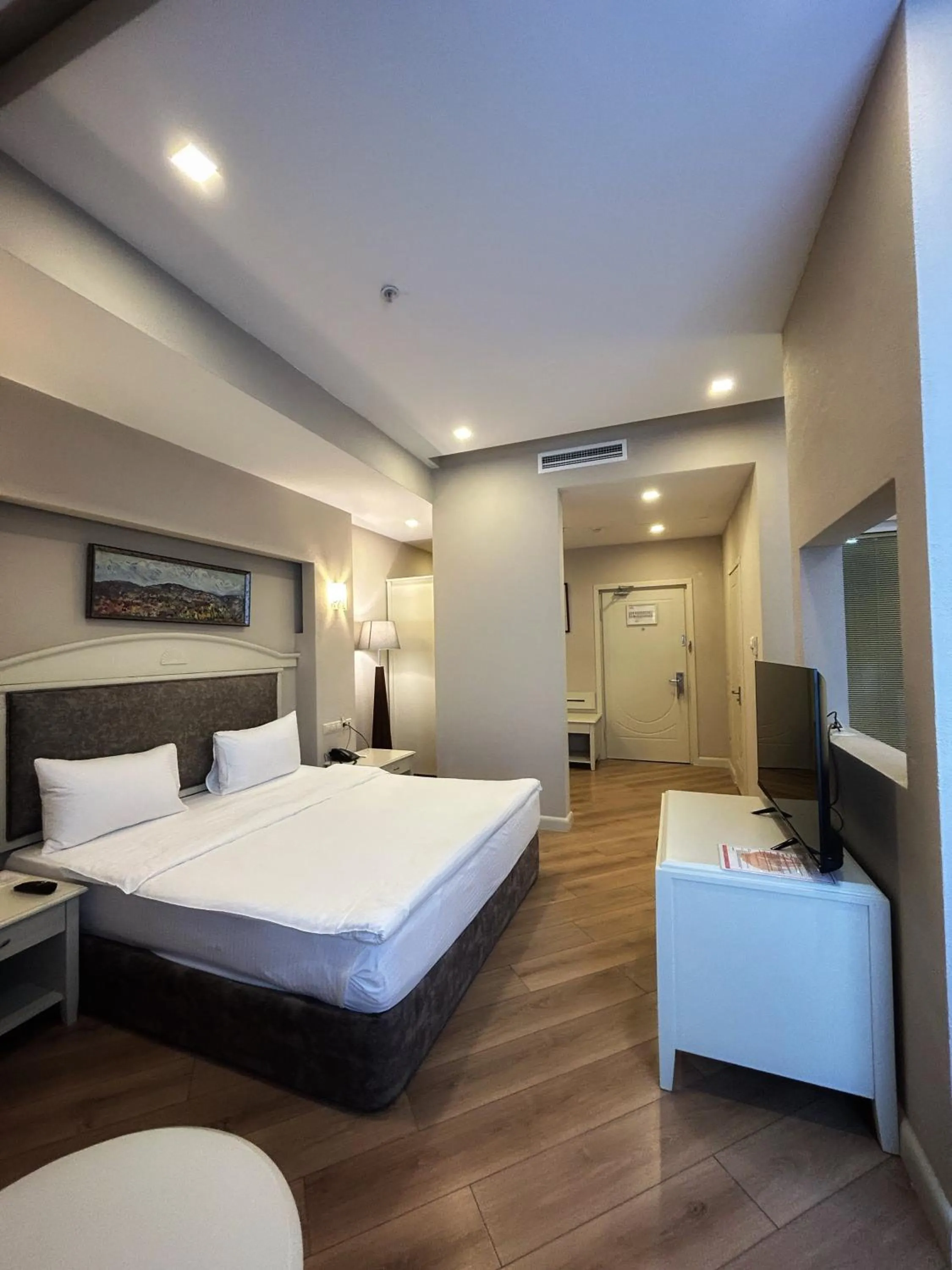 Photo of the whole room, Bed in Park Dedeman Baku