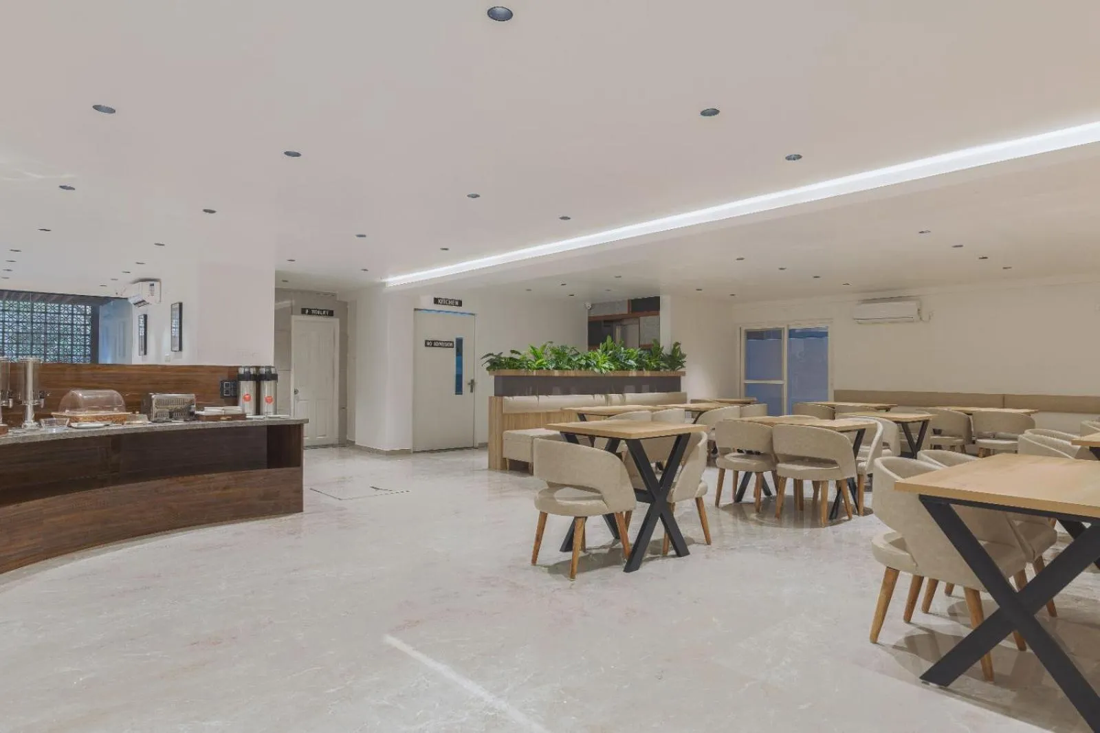 Dining area in Akoya Business Hotel Whitefield
