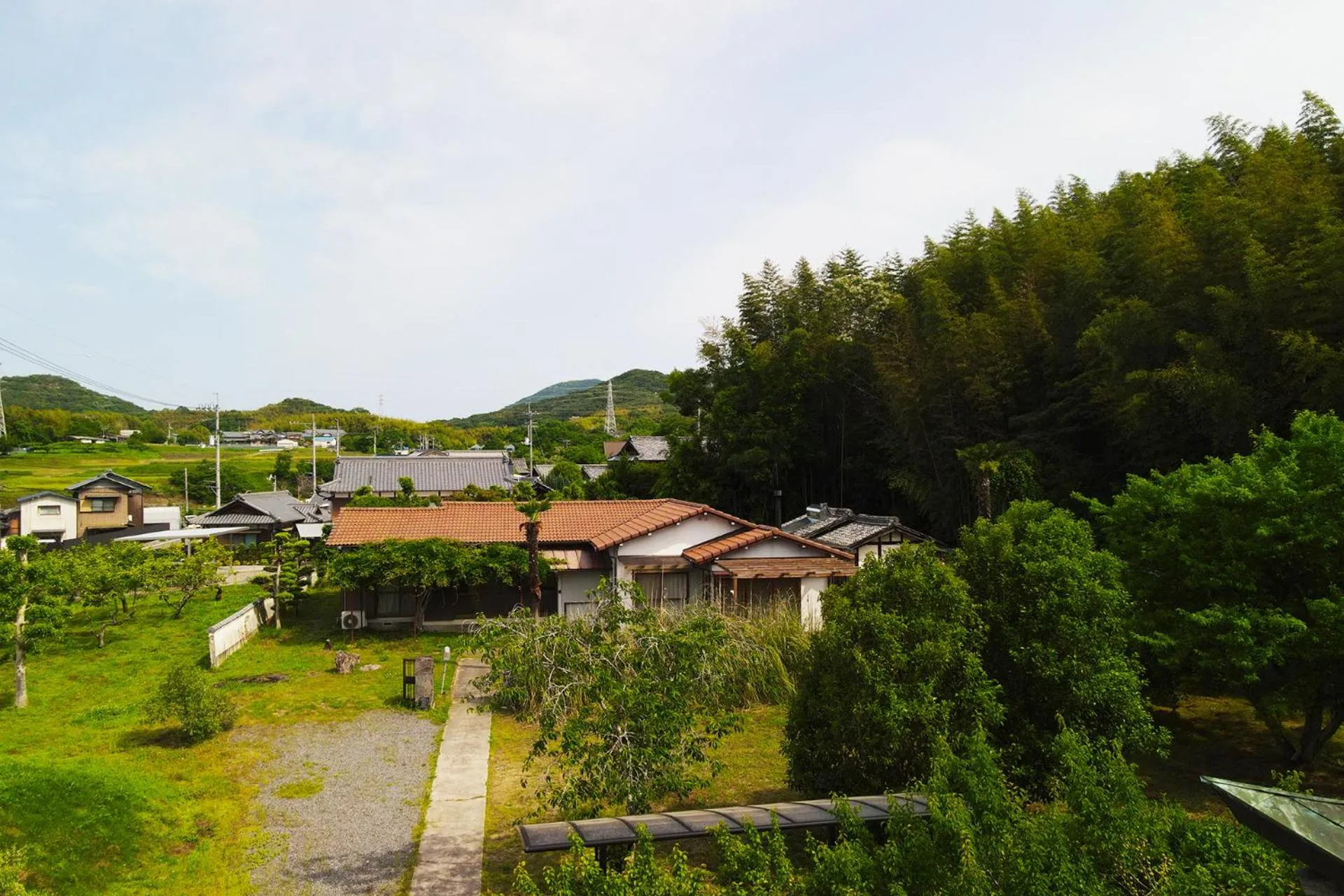 Property building in La toile