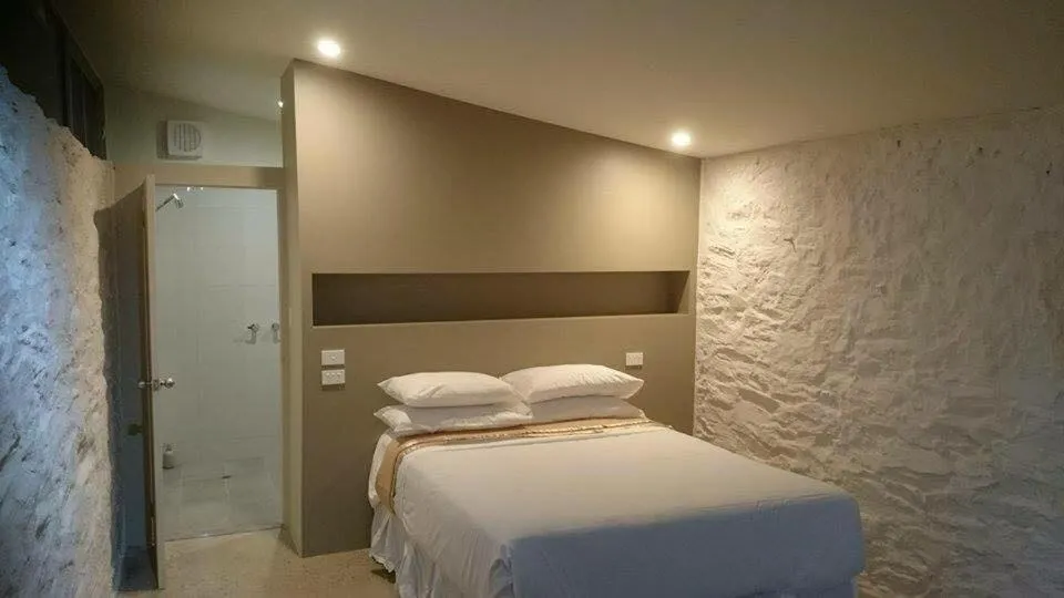 Bed in Dairyman's Cottage