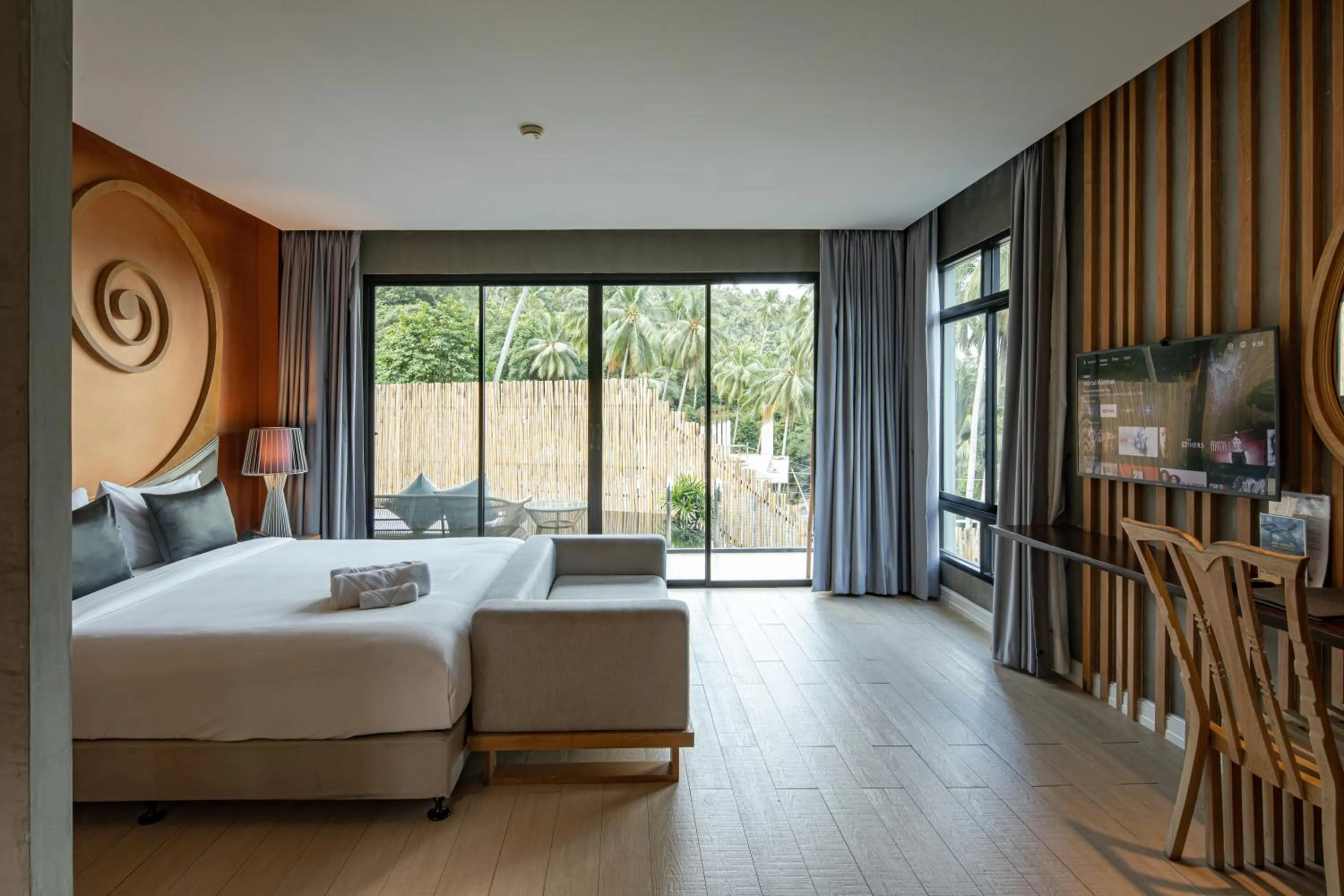 Bed in The Tarna Resort, Koh Tao