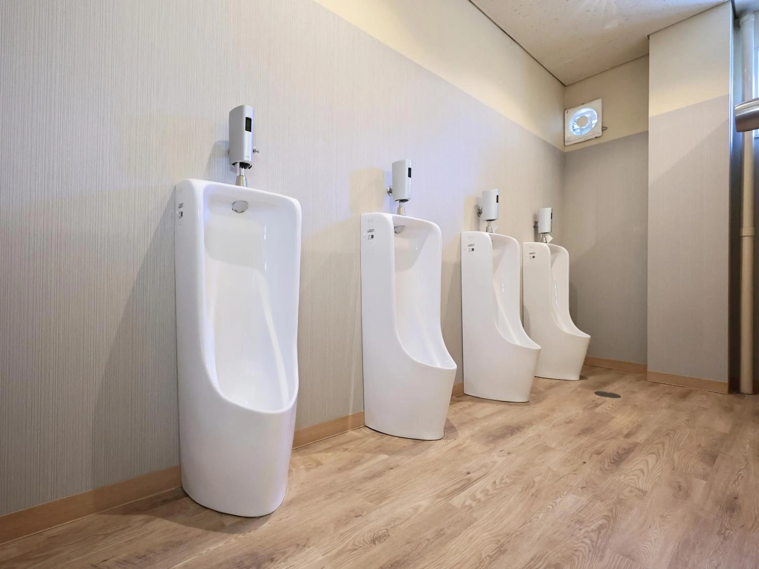 Toilet in Oyado Hachibei