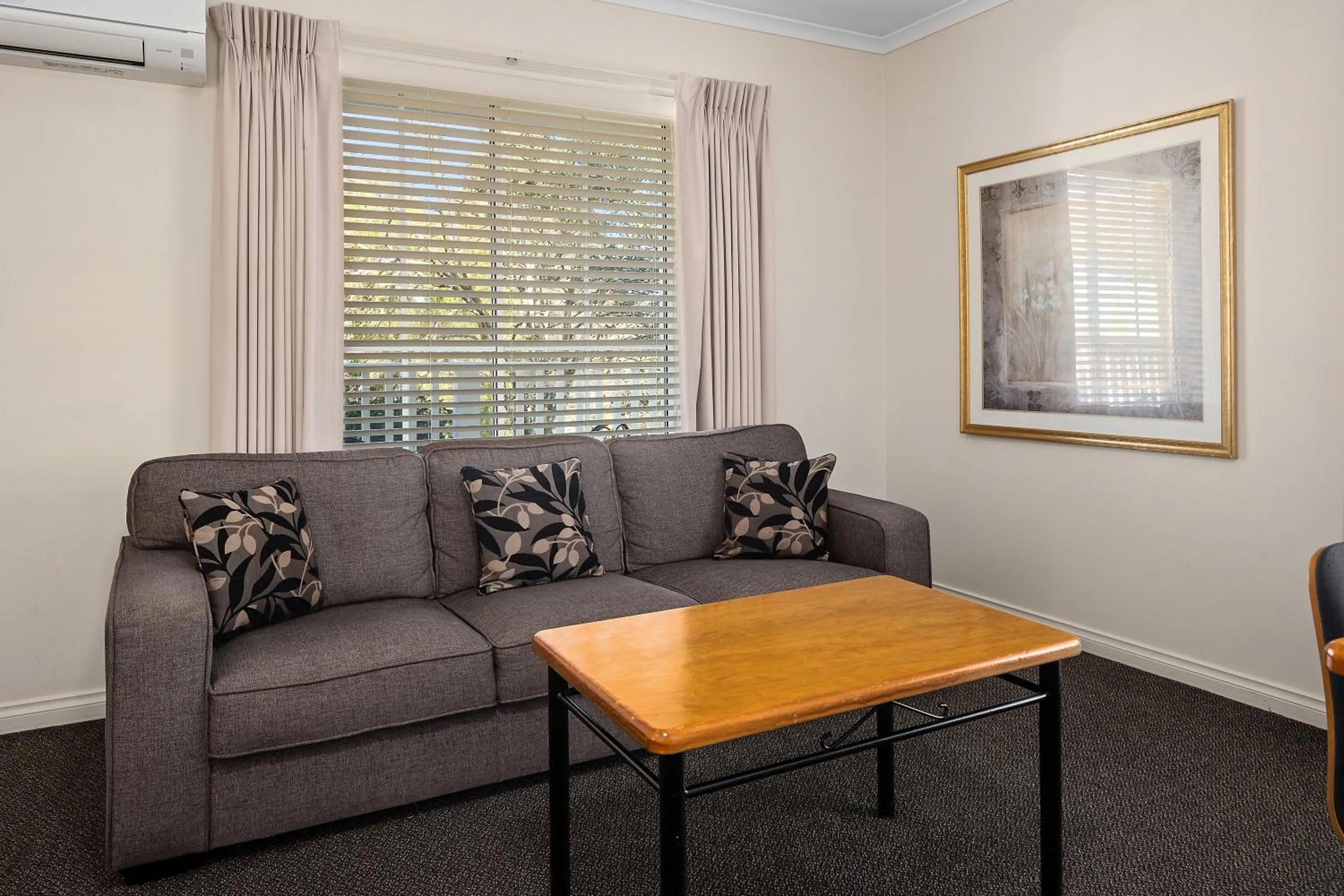 Living room in Yarra Gables