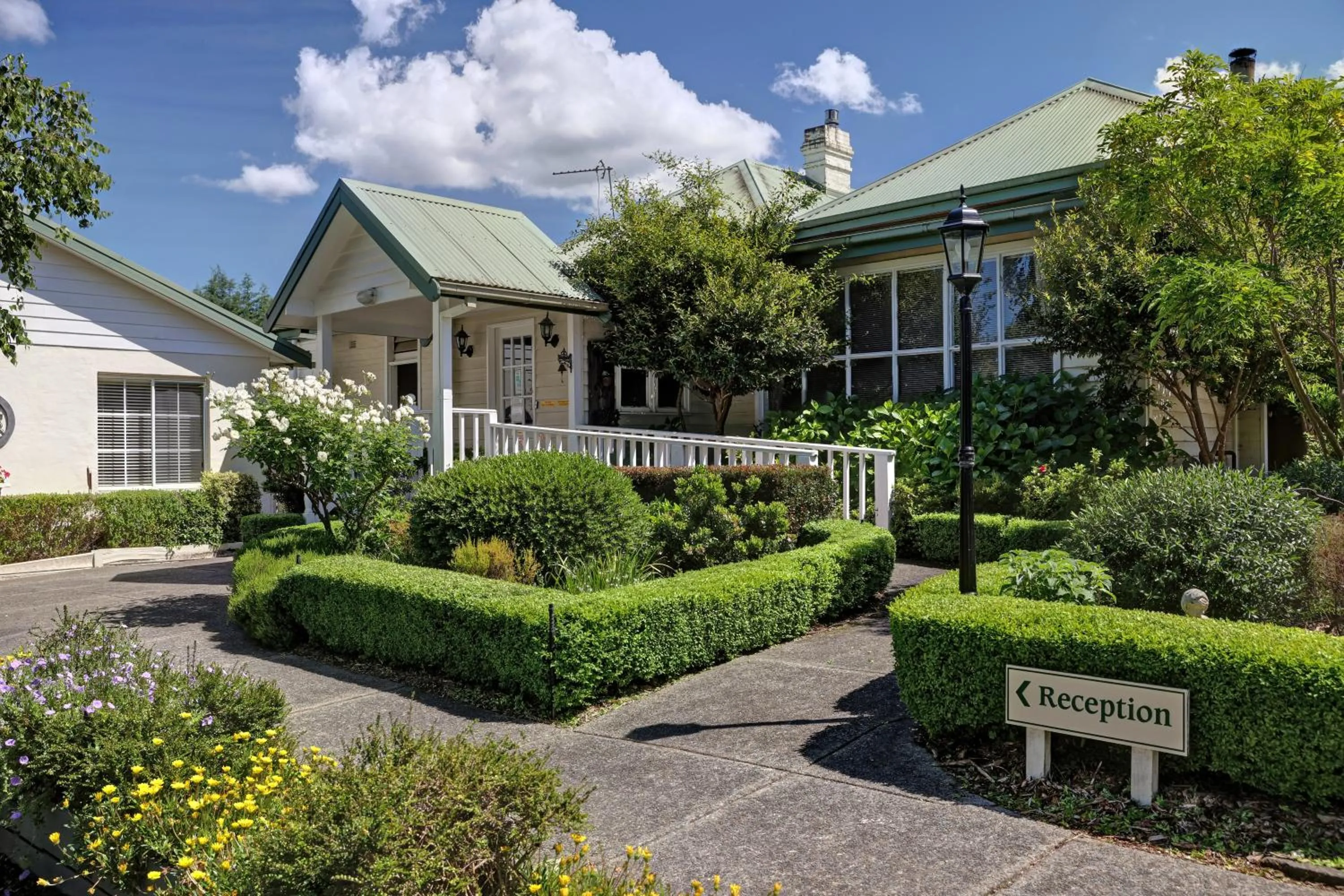 Property building in Yarra Gables