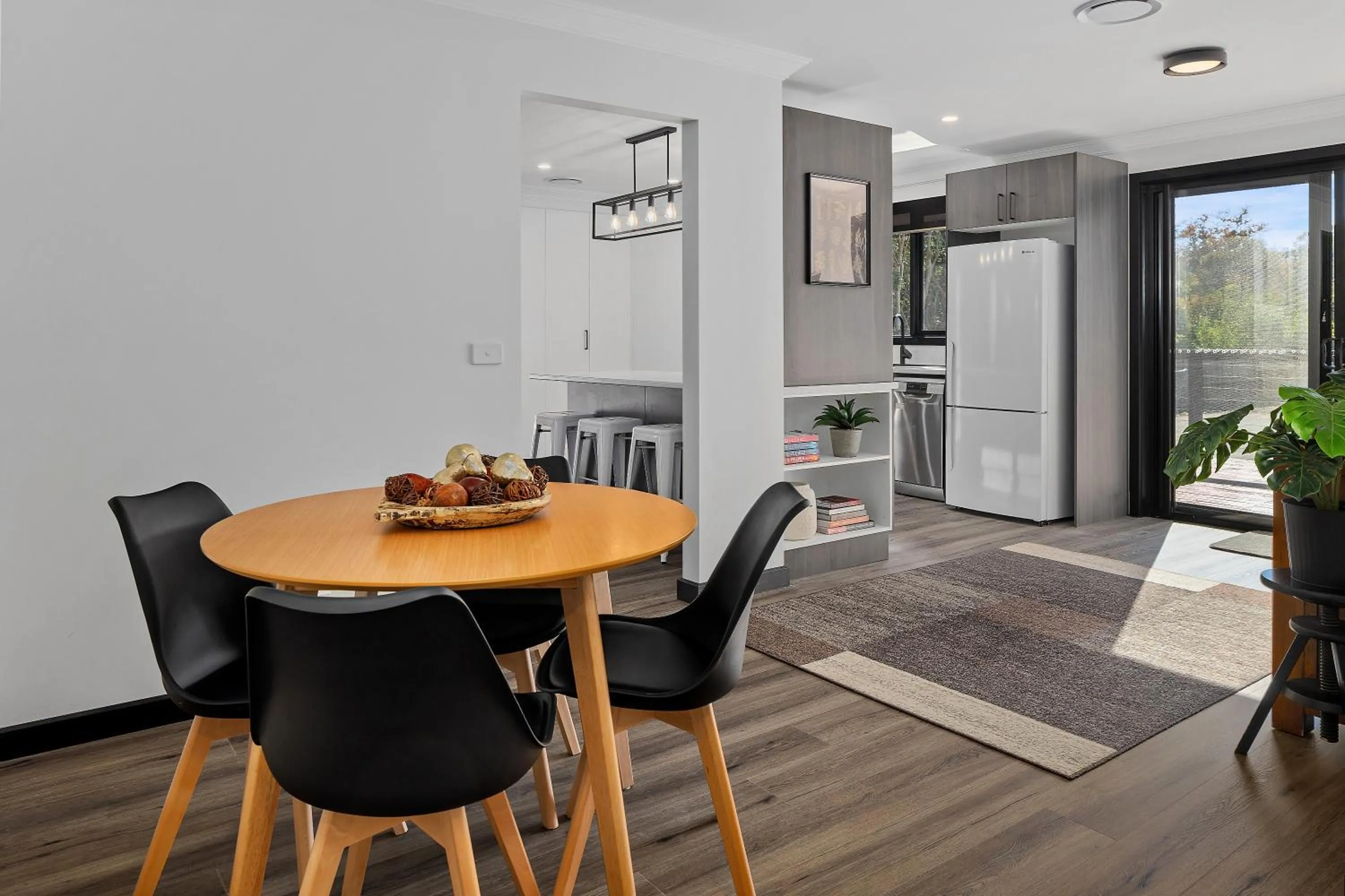 Dining area in Yarra Gables
