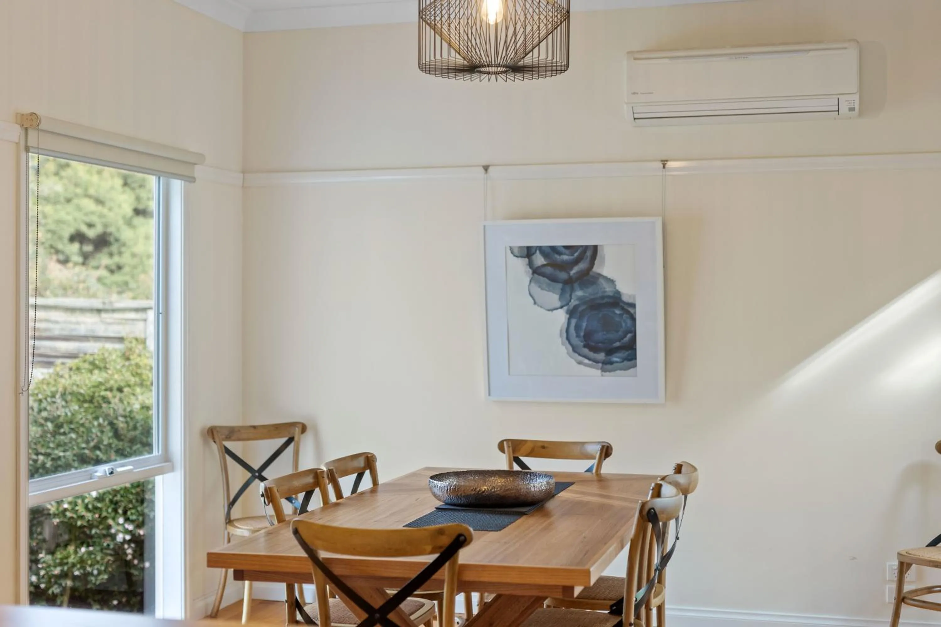 Dining area in Yarra Gables