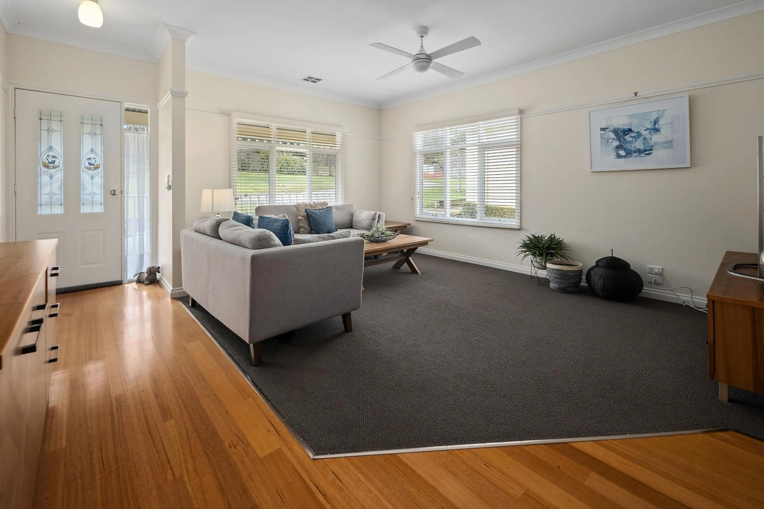 Living room in Yarra Gables