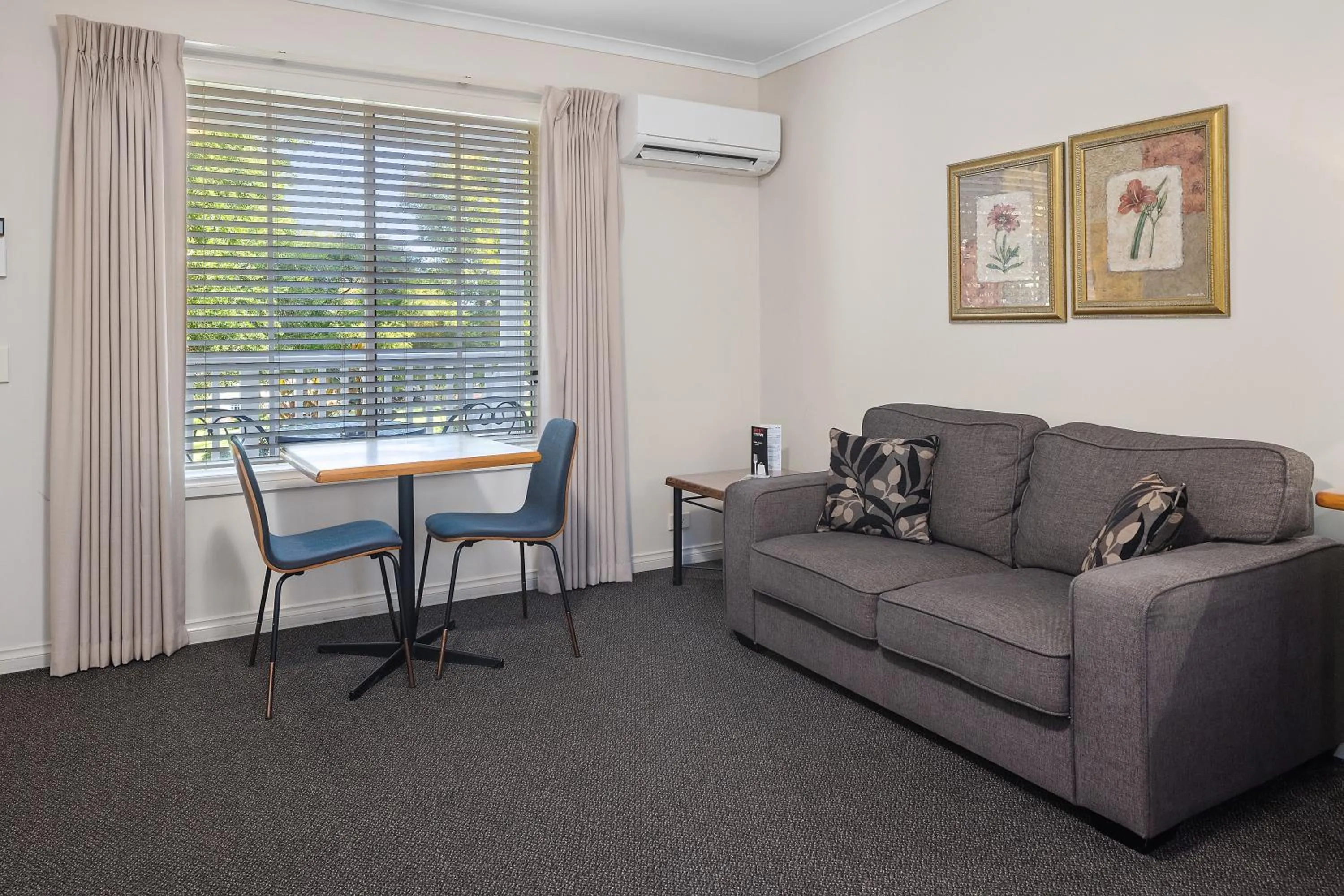 Living room in Yarra Gables