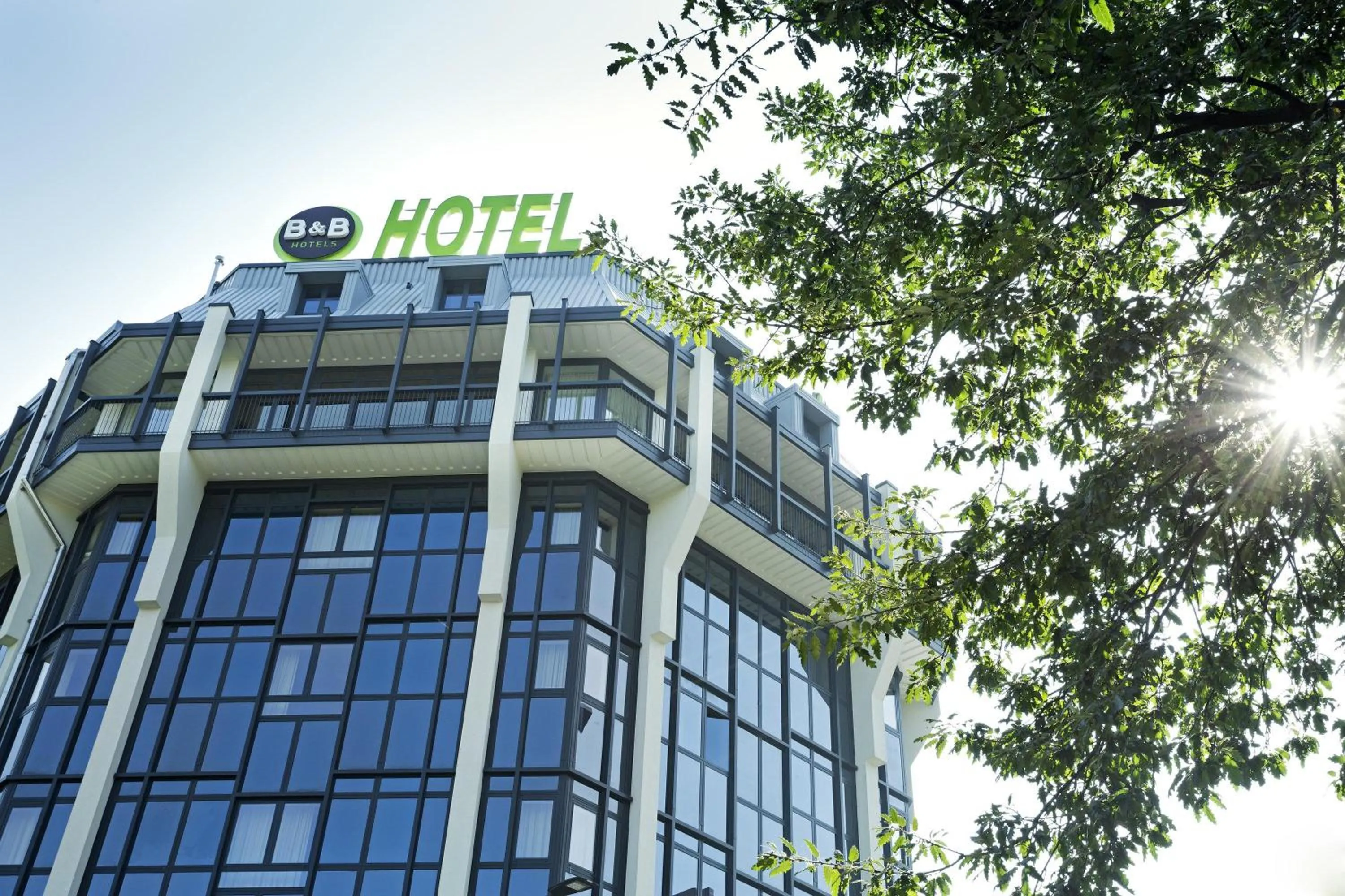 Property building in B&B Hotel Milano San Siro