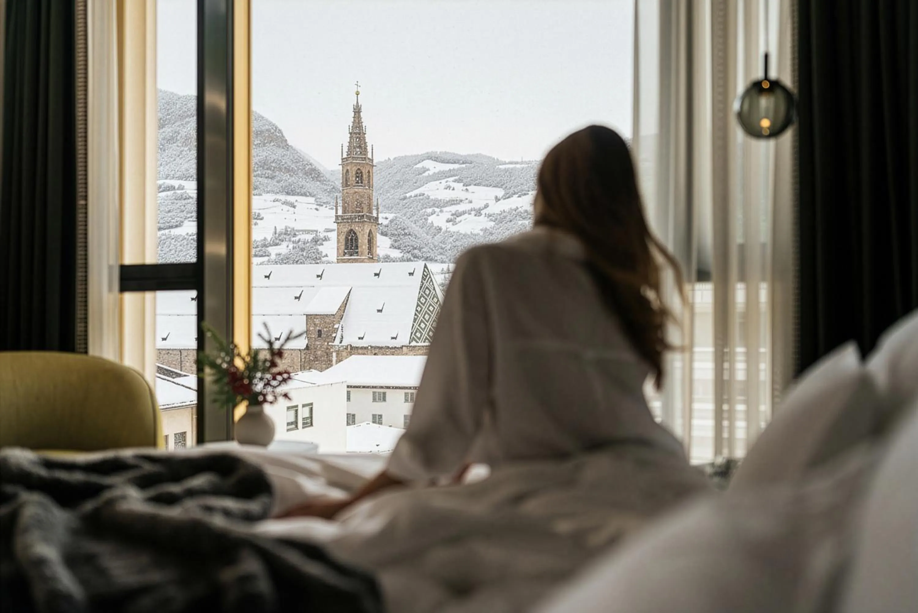 Winter, Bed in Falkensteiner Hotel Bozen WaltherPark