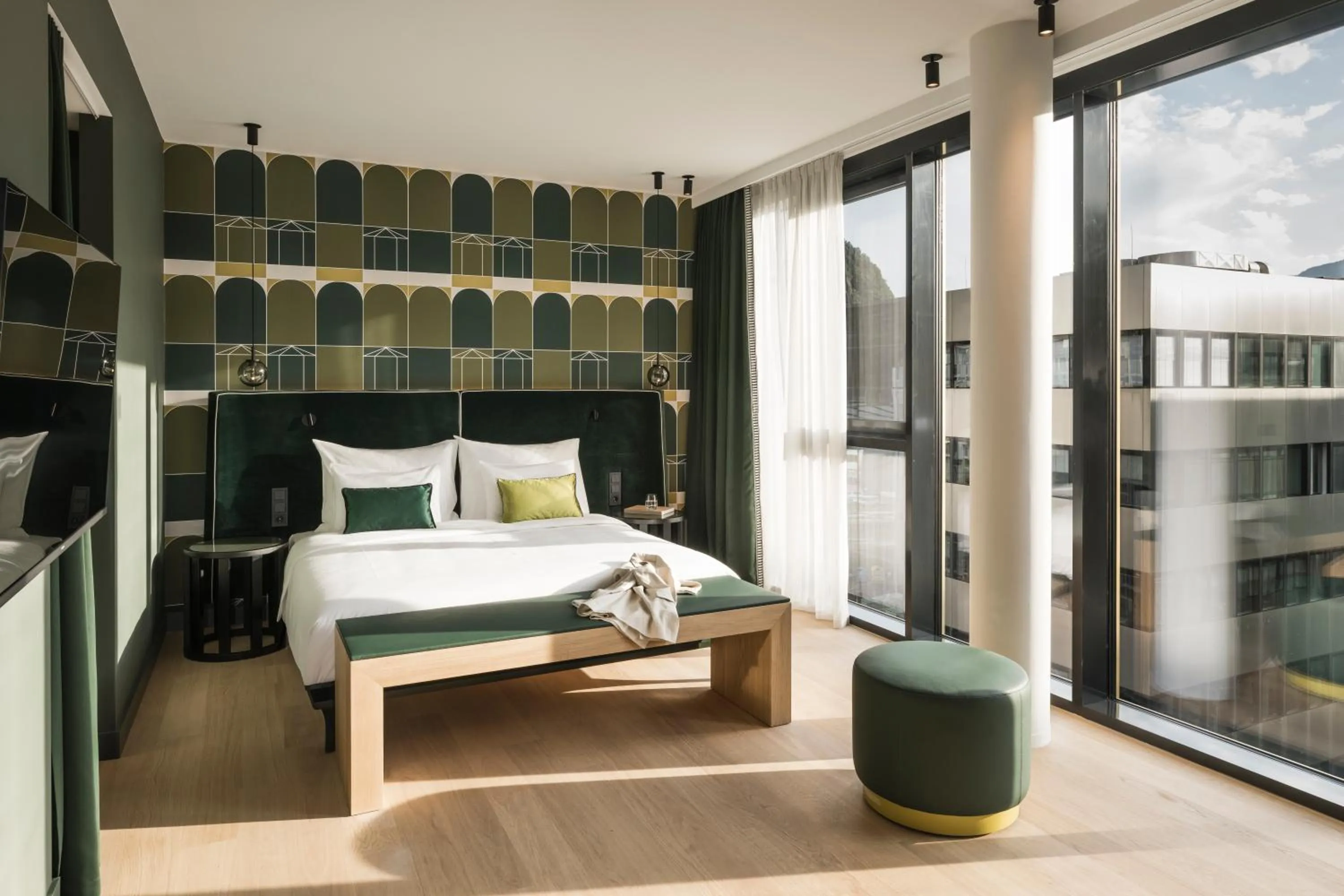 Bed in Falkensteiner Hotel Bozen WaltherPark