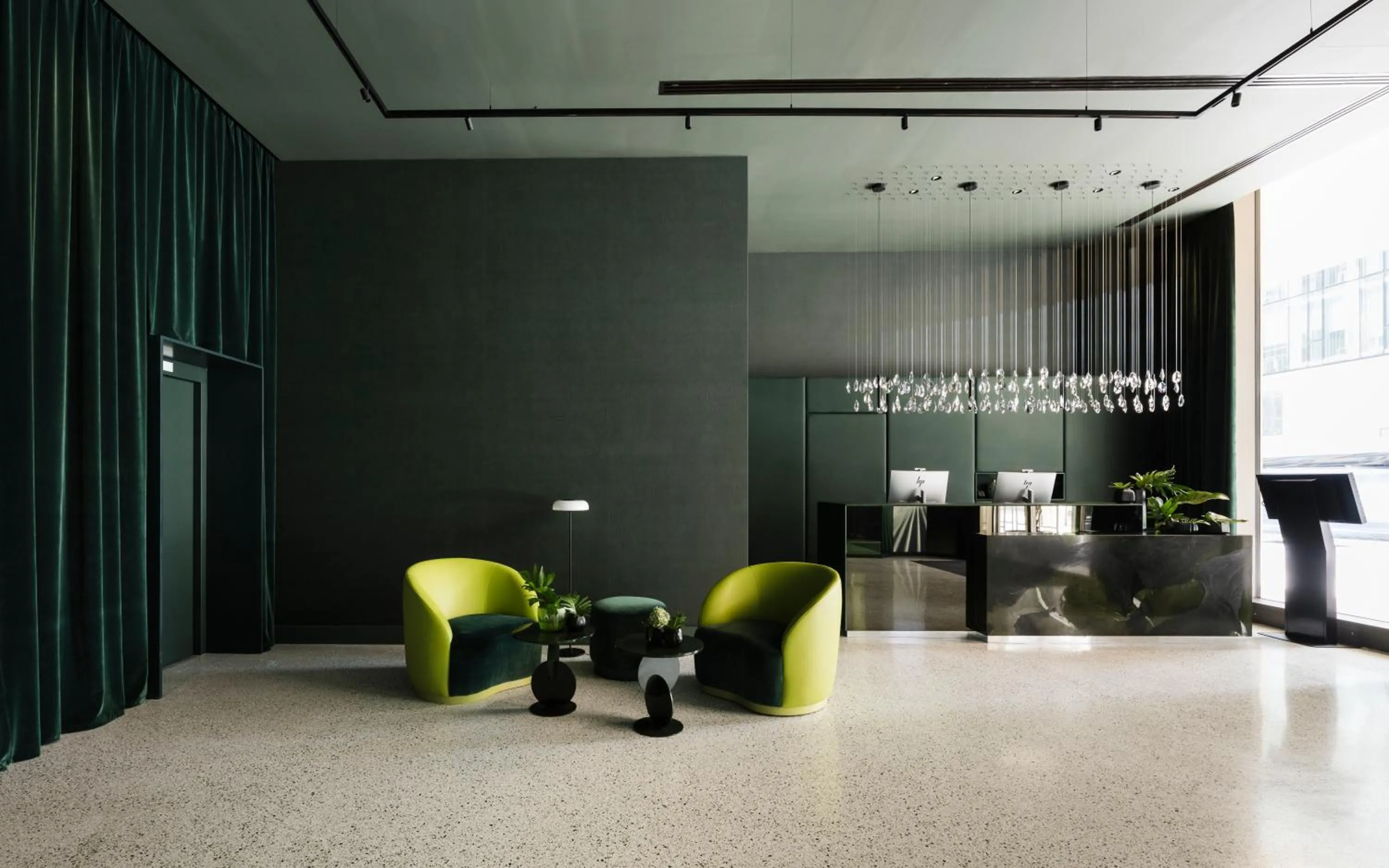 Lobby or reception in Falkensteiner Hotel Bozen WaltherPark