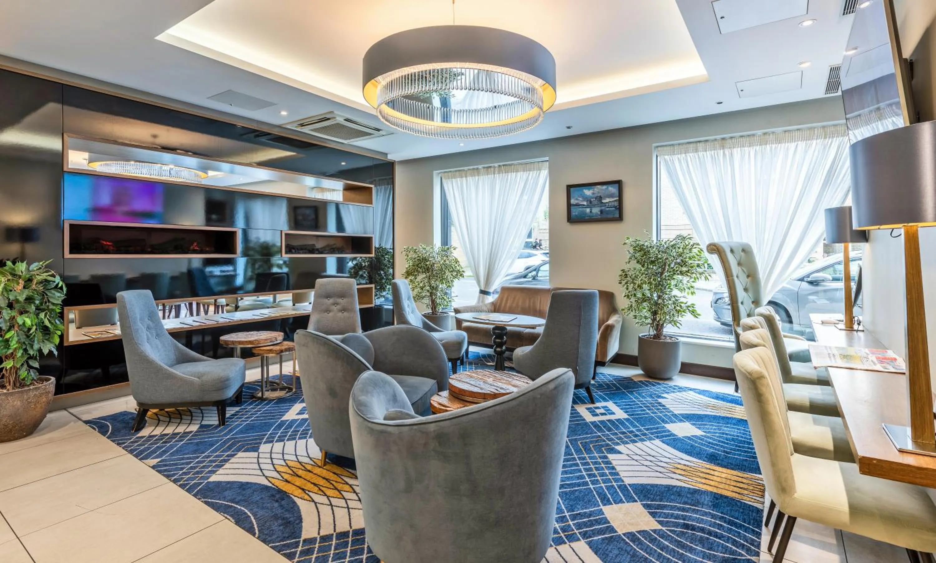 Lobby or reception in Mercure Edinburgh Haymarket