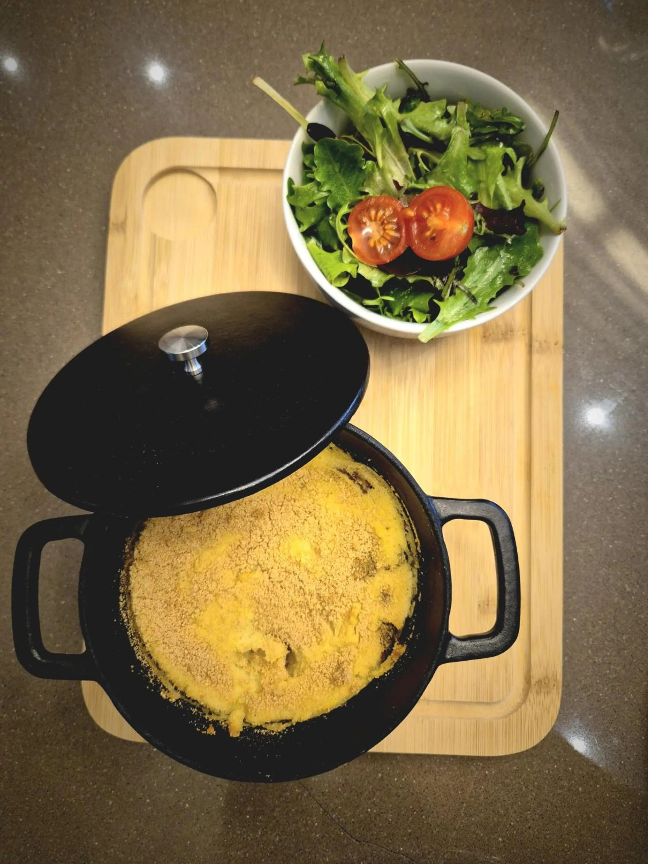 Restaurant/places to eat in Novotel Paris Saint Denis Stade Basilique