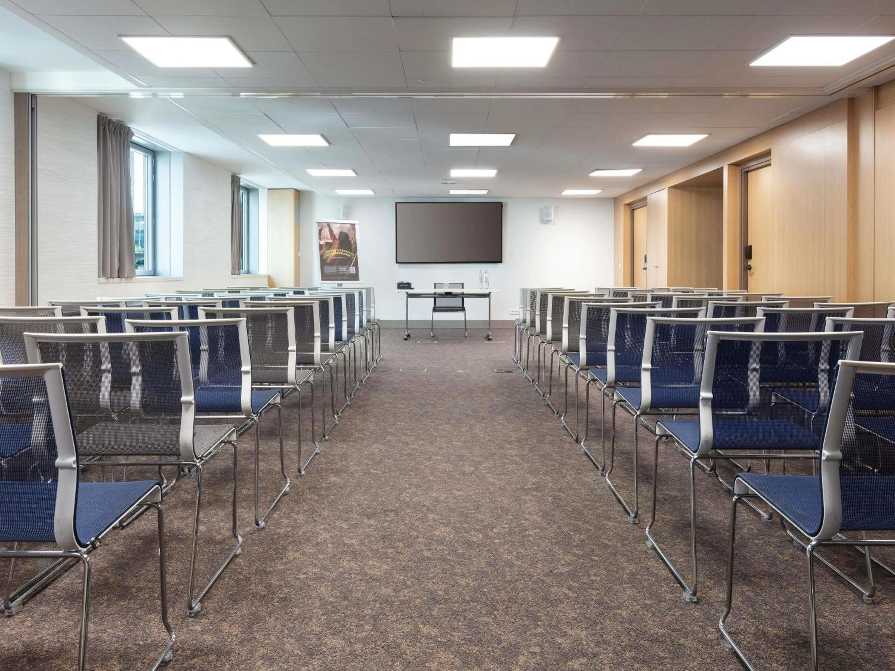 Meeting/conference room in Novotel Paris Saint Denis Stade Basilique